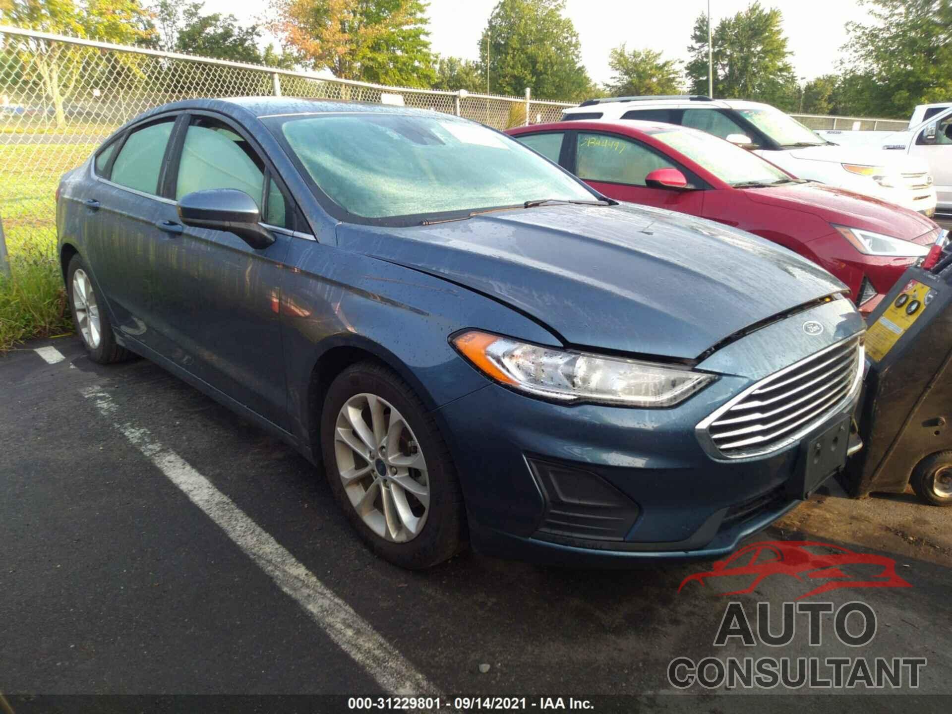 FORD FUSION 2019 - 3FA6P0HD2KR159107