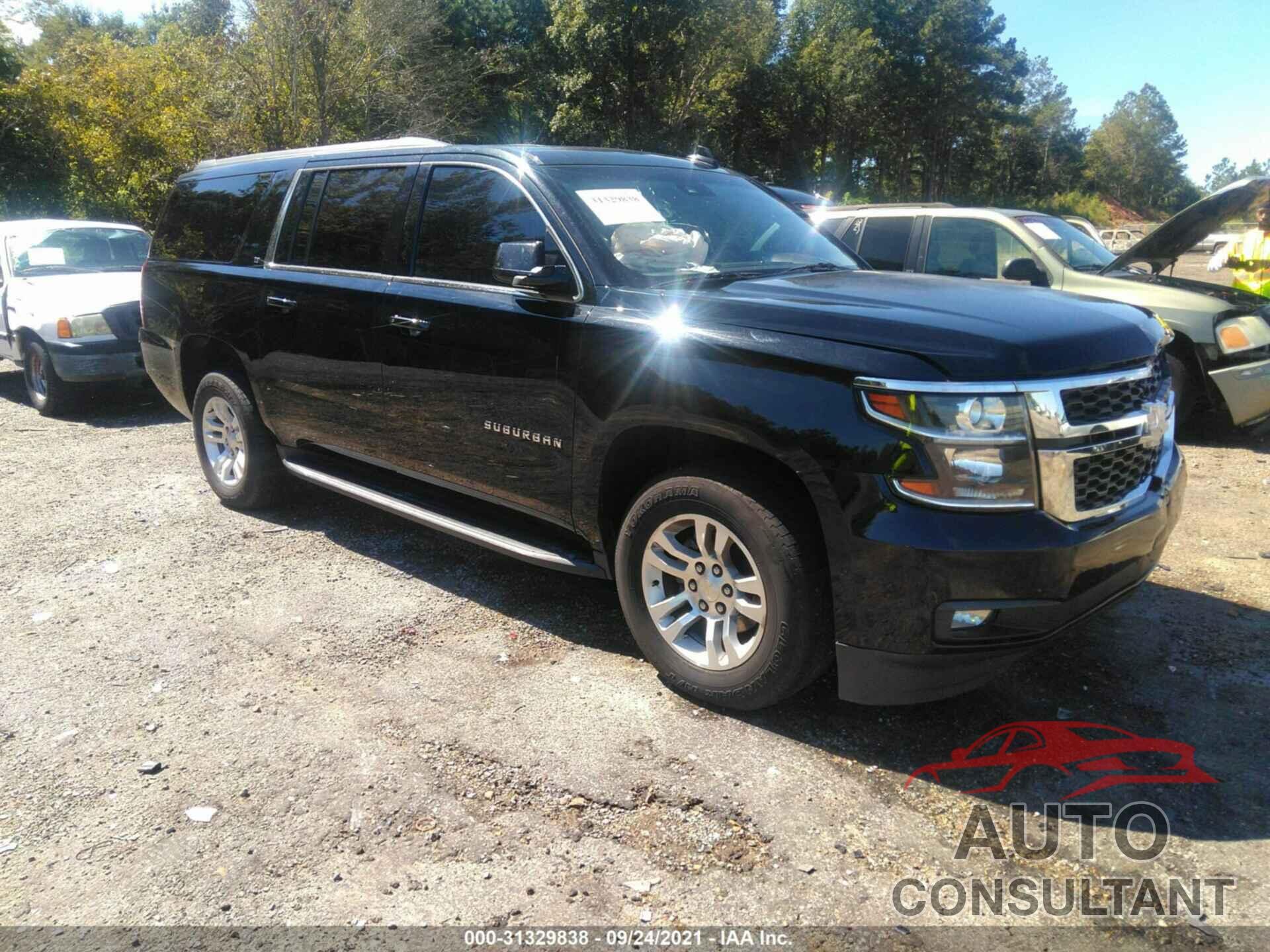 CHEVROLET SUBURBAN 2017 - 1GNSCHKC9HR241320