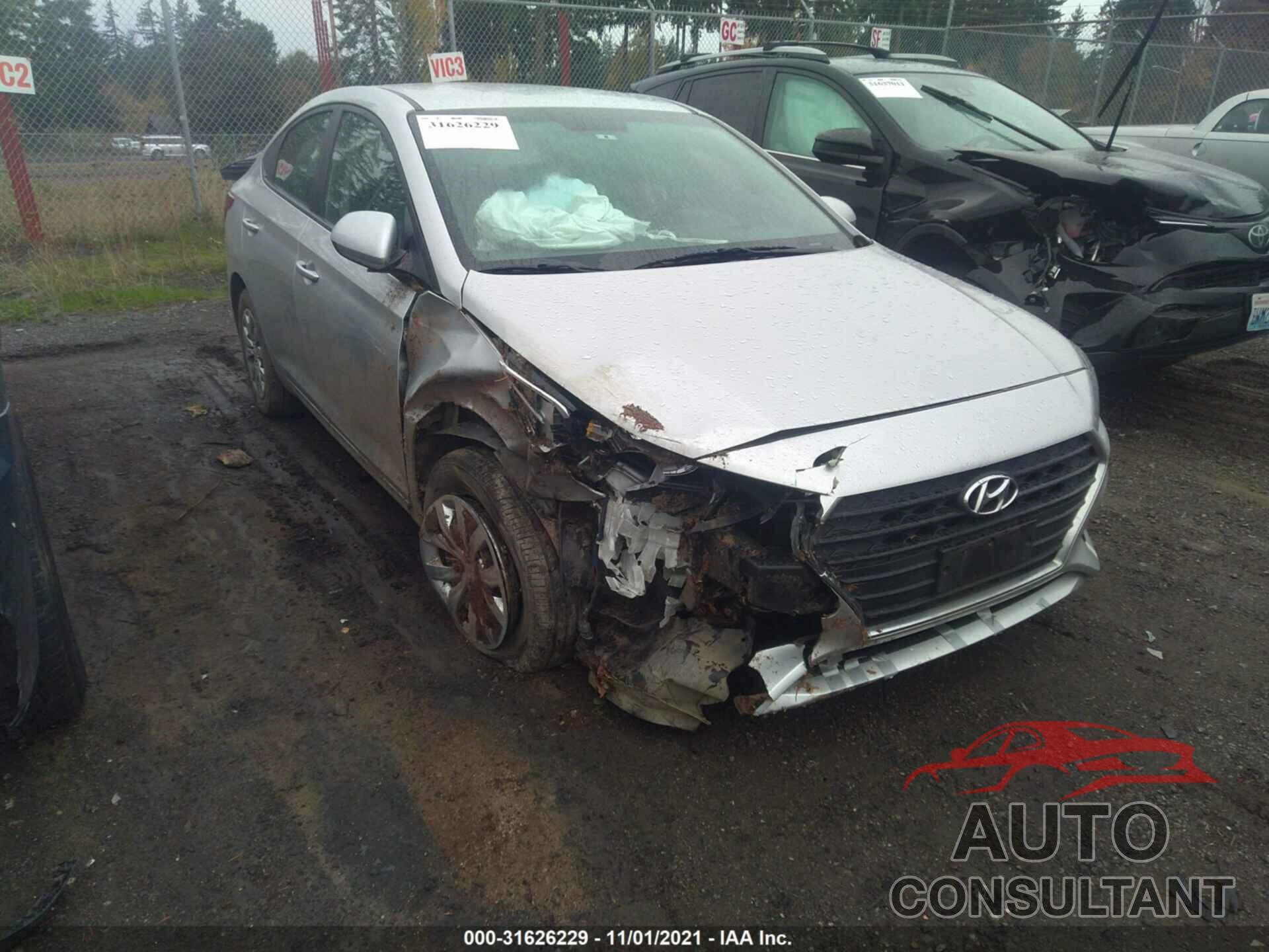 HYUNDAI ACCENT 2018 - 3KPC24A38JE011215