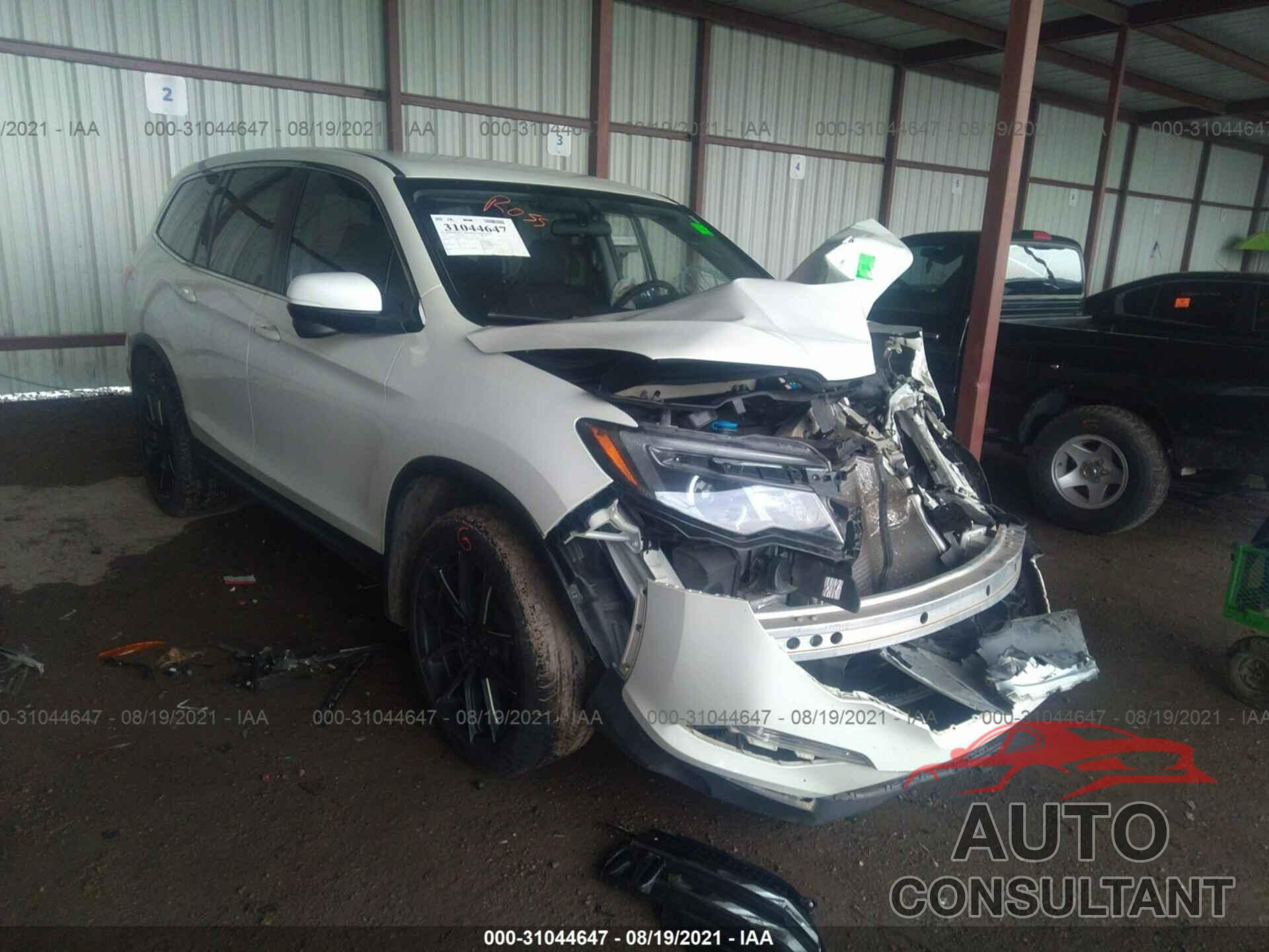 HONDA PILOT 2017 - 5FNYF6H34HB019389