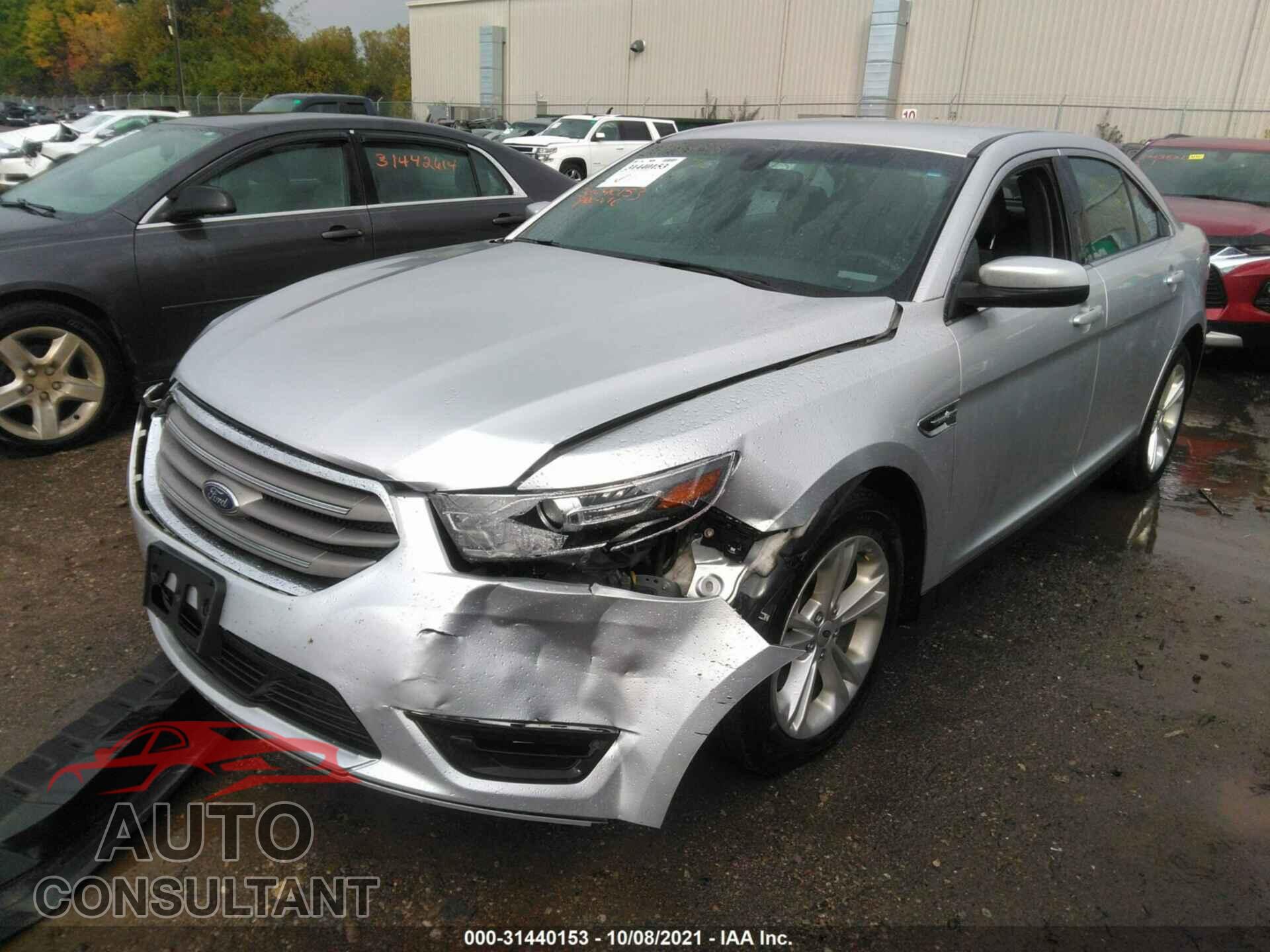 FORD TAURUS 2017 - 1FAHP2E80HG146643