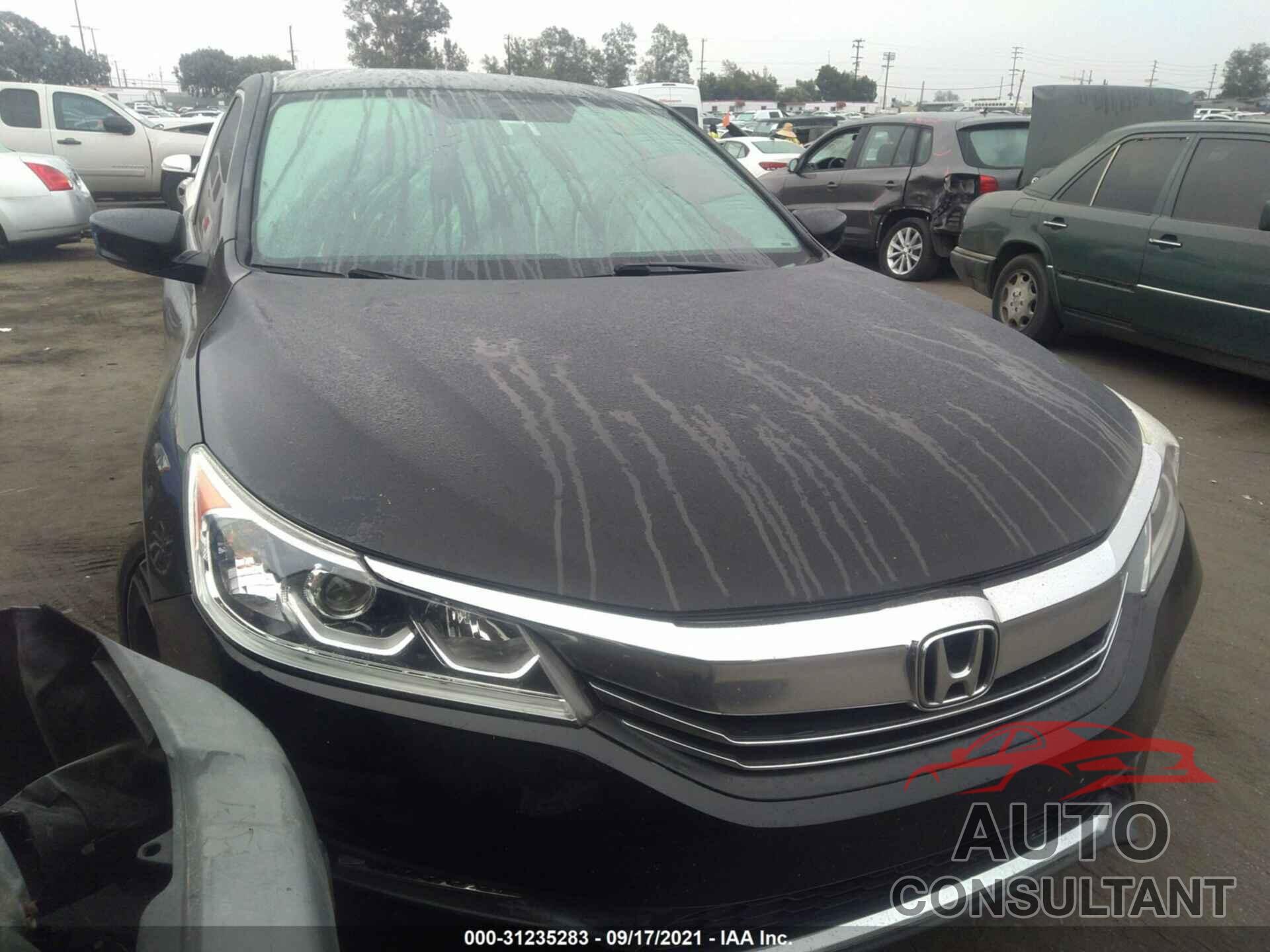 HONDA ACCORD SEDAN 2017 - 1HGCR2F51HA268323