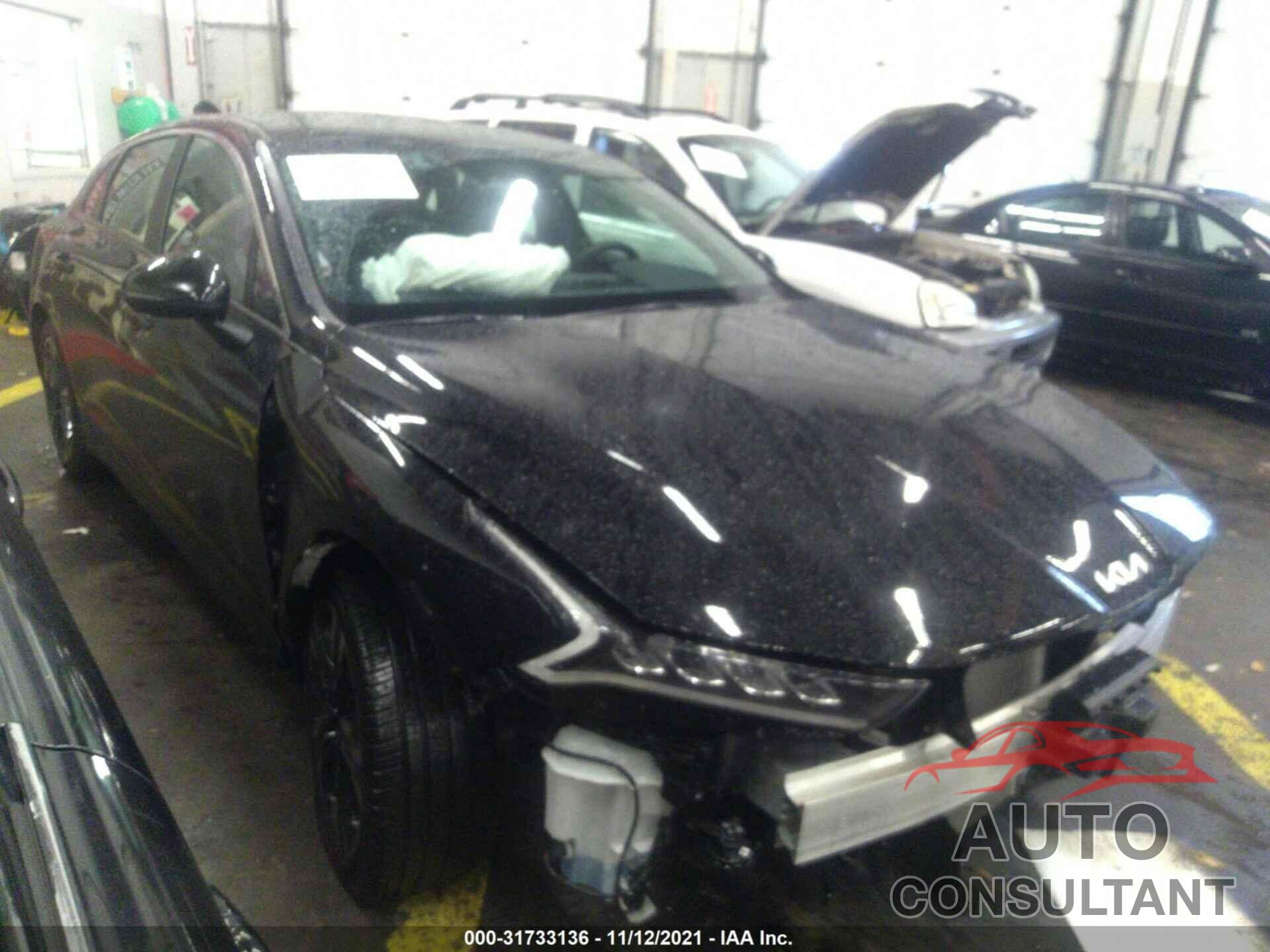 KIA K5 2022 - 5XXG64J28NG086989