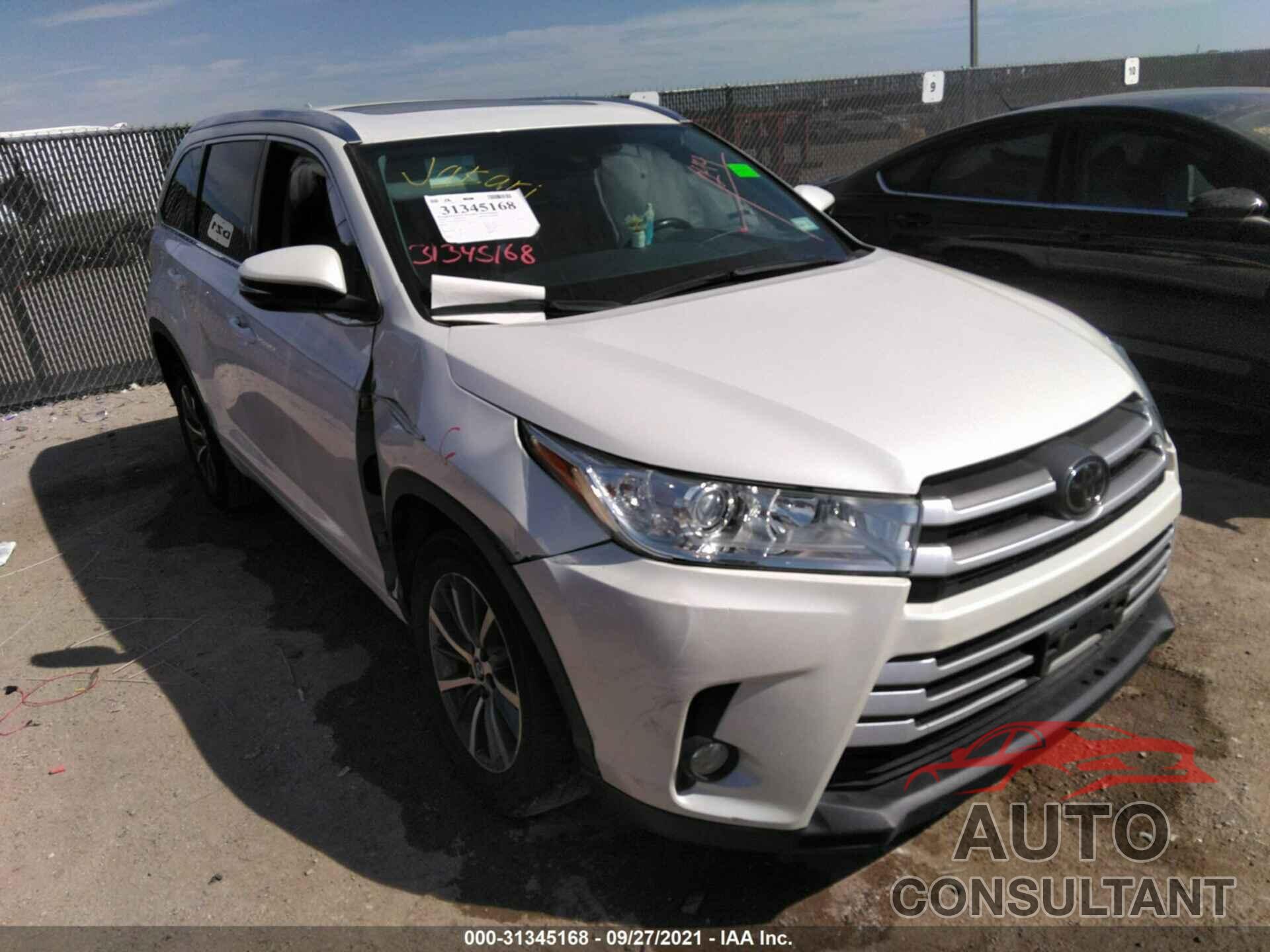 TOYOTA HIGHLANDER 2018 - 5TDKZRFH2JS537855