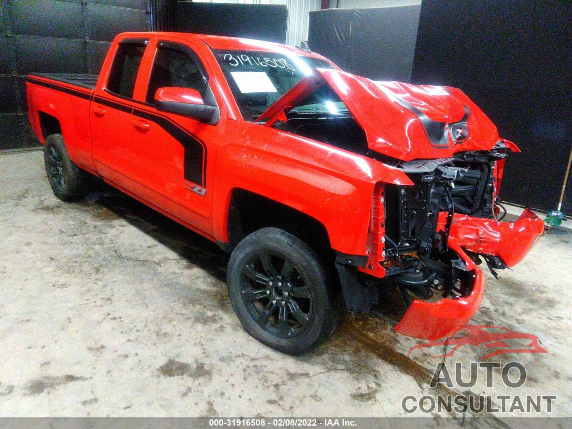 CHEVROLET SILVERADO 1500 2017 - 1GCVKREH1HZ304755