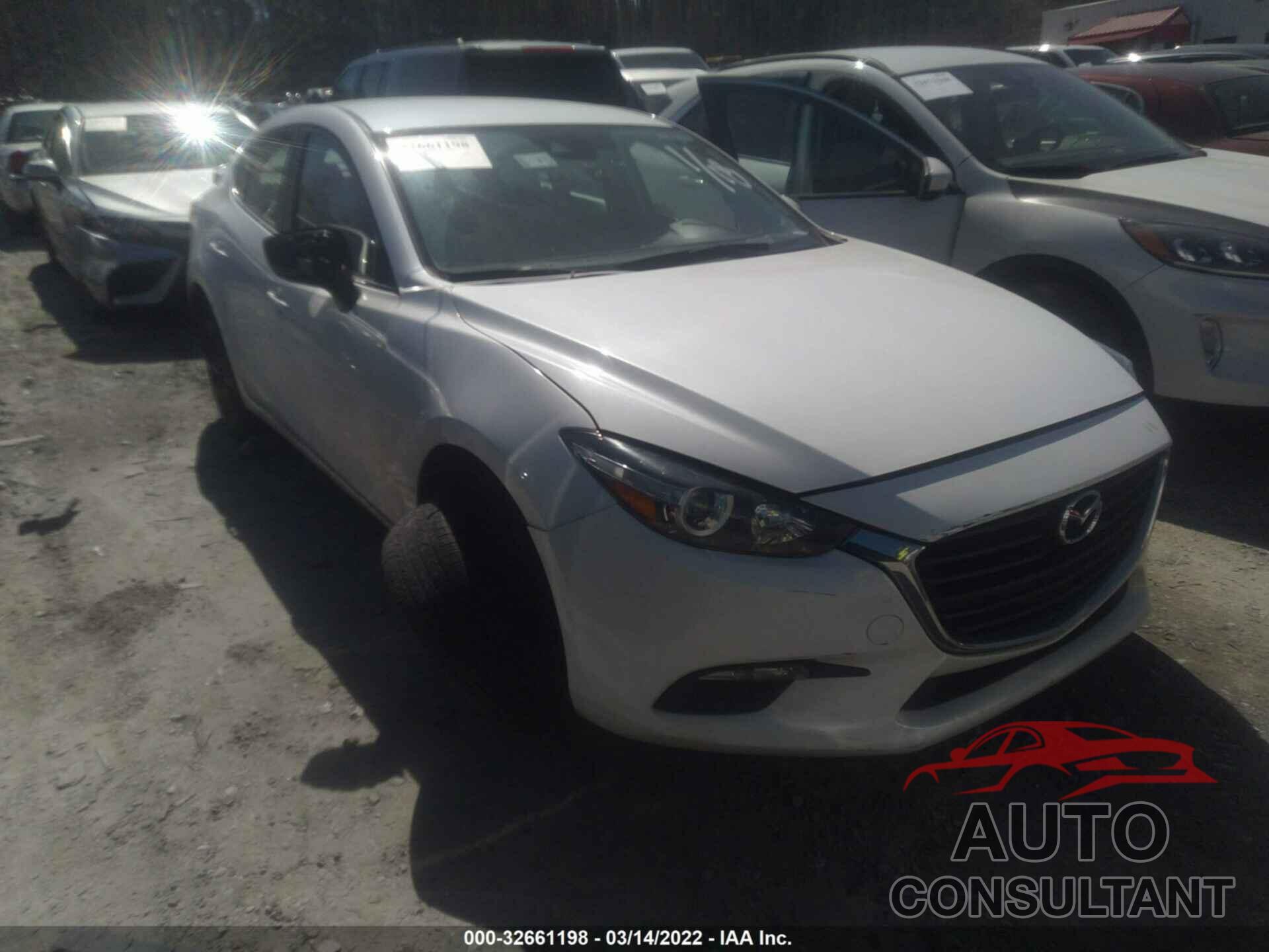 MAZDA MAZDA3 4-DOOR 2018 - 3MZBN1V35JM183569