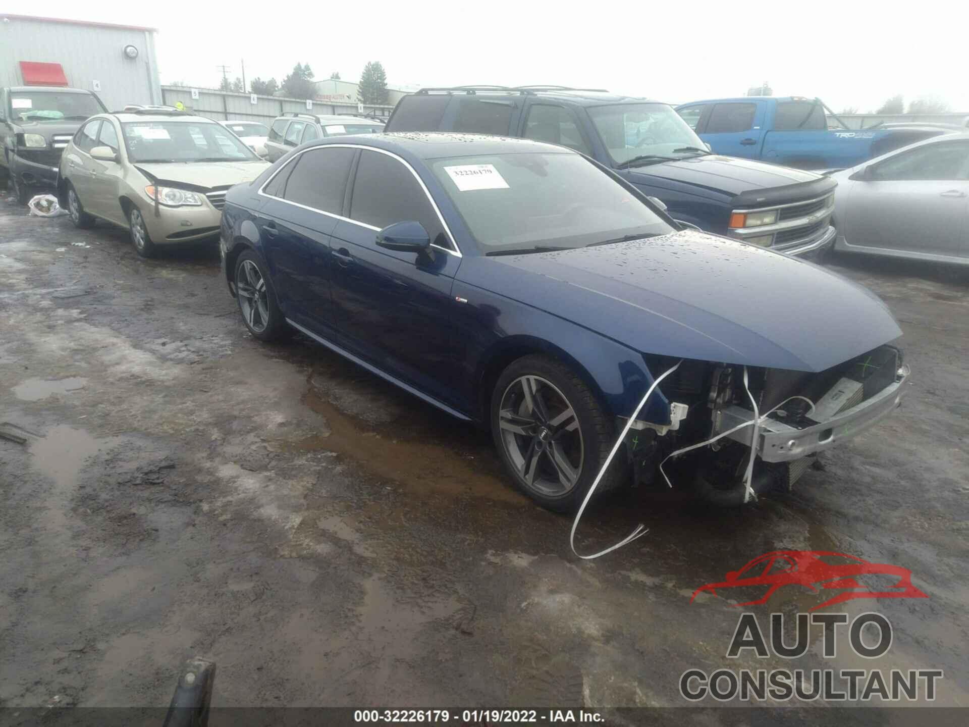 AUDI A4 2018 - WAUENAF42JA041150