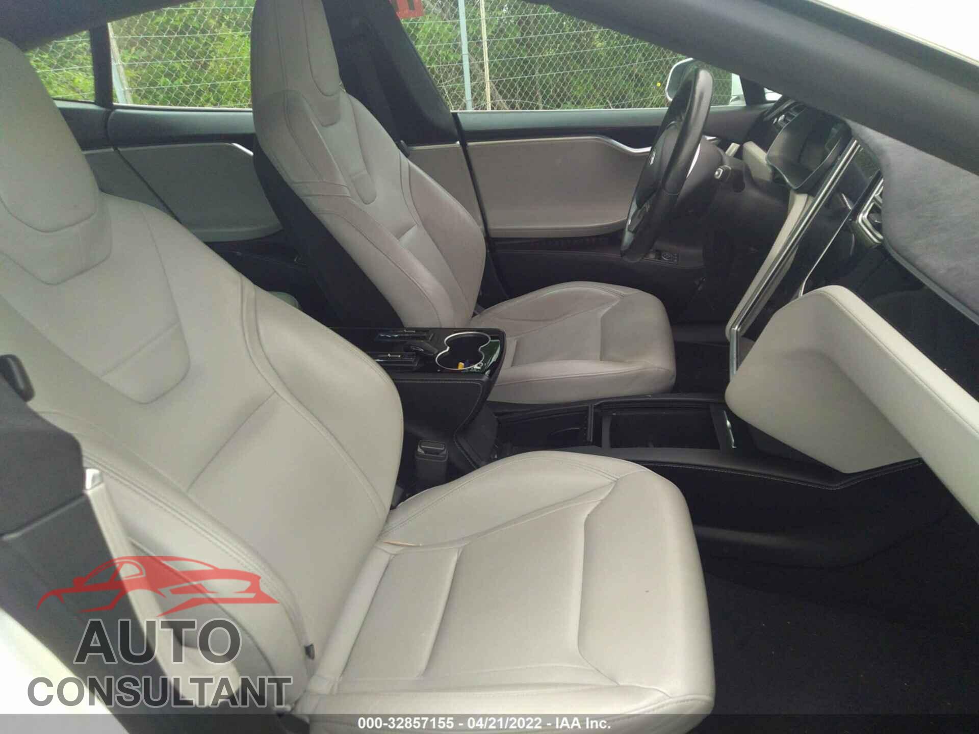 TESLA MODEL S 2016 - 5YJSA1E46GF139228