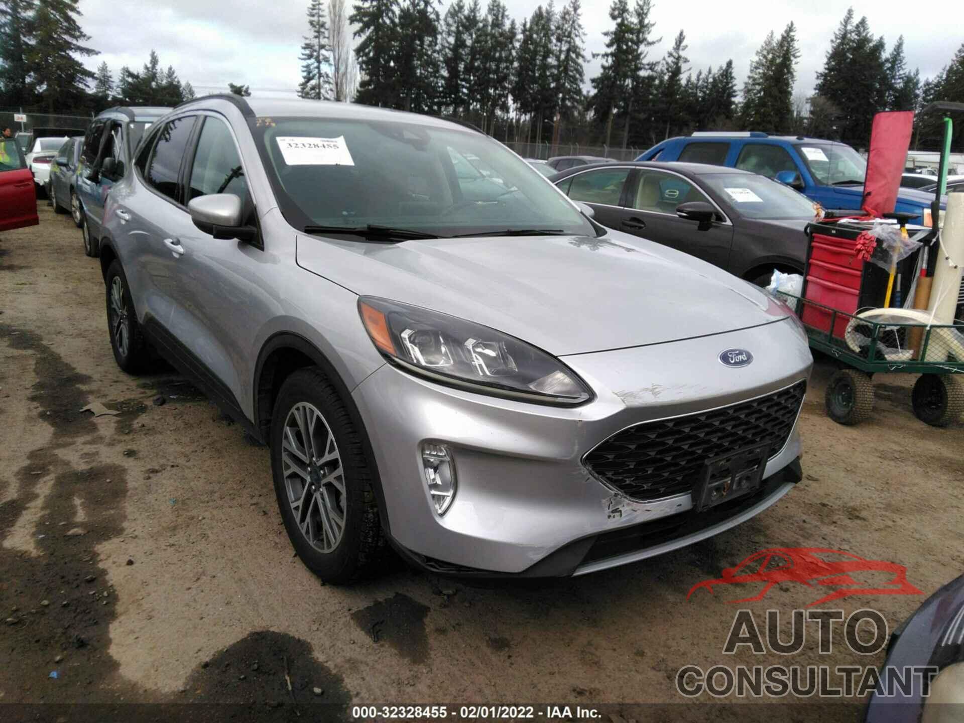 FORD ESCAPE 2020 - 1FMCU0H65LUB10836
