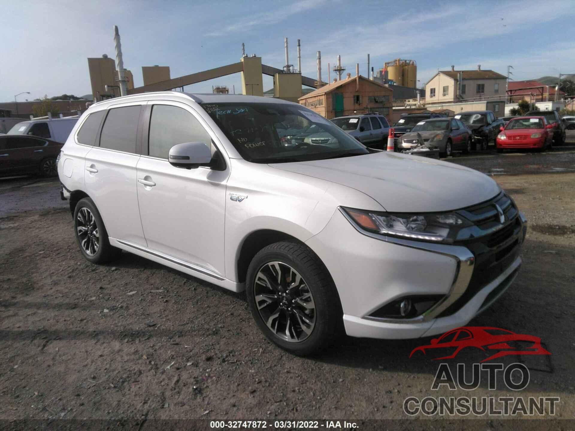 MITSUBISHI OUTLANDER PHEV 2018 - JA4J24A56JZ031910