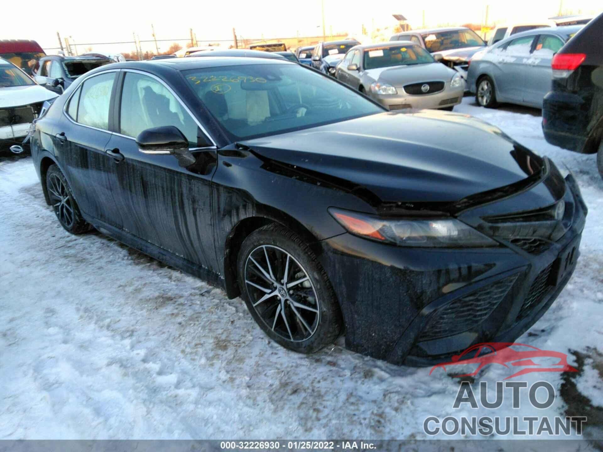 TOYOTA CAMRY 2021 - 4T1T11BK2MU029699