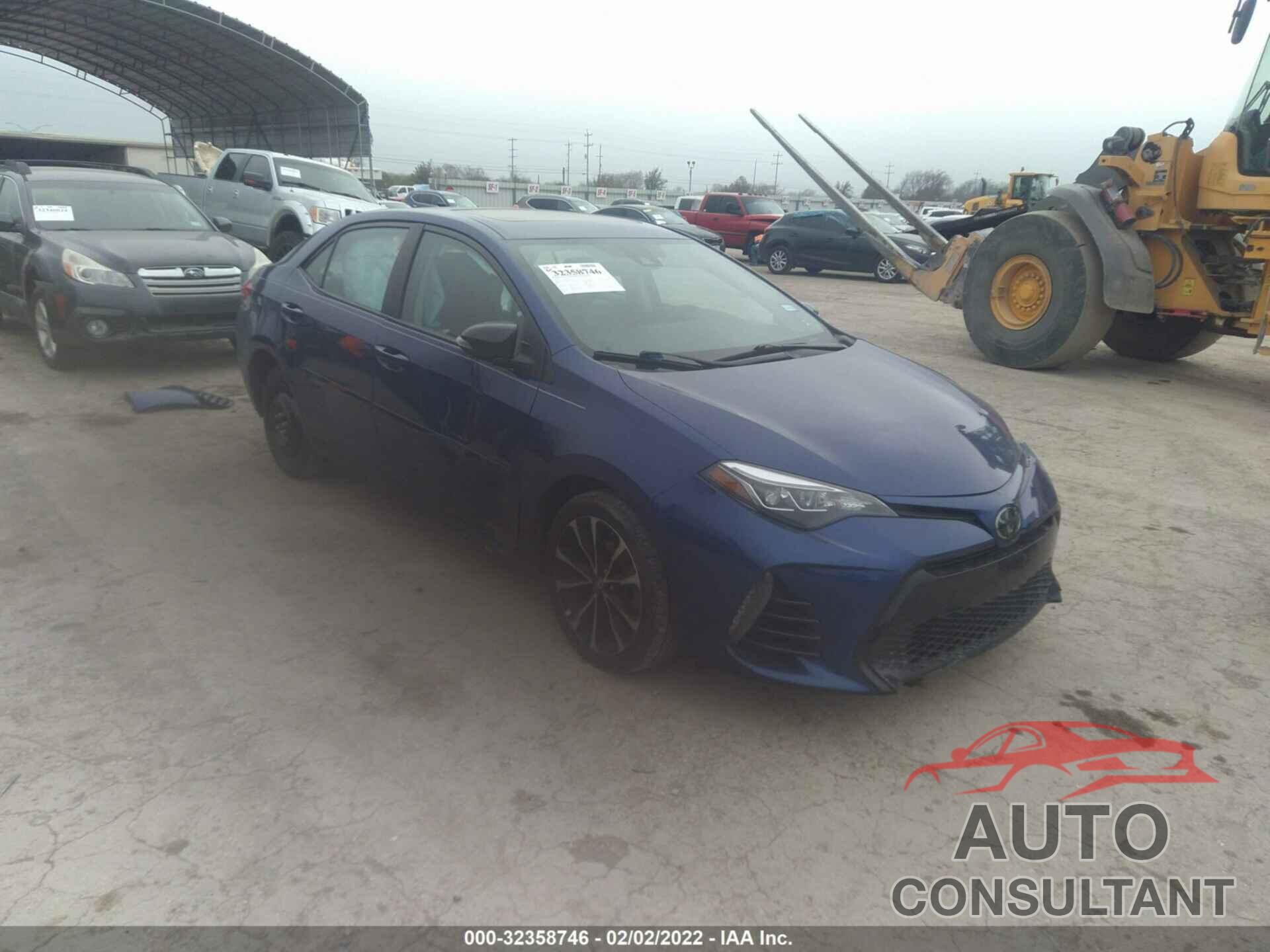 TOYOTA COROLLA 2018 - 2T1BURHE1JC037941