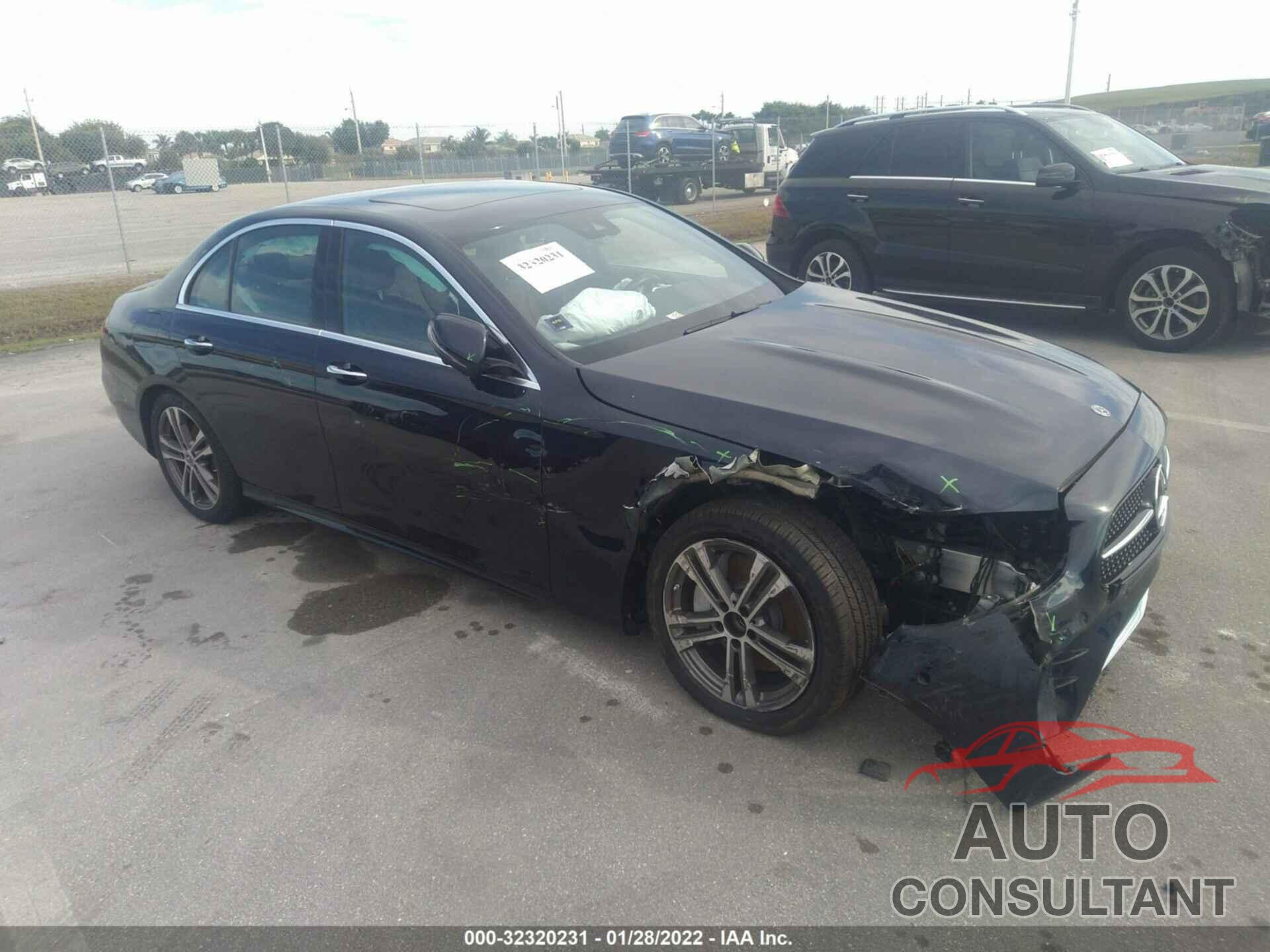 MERCEDES-BENZ E-CLASS 2021 - W1KZF8DB7MA915000