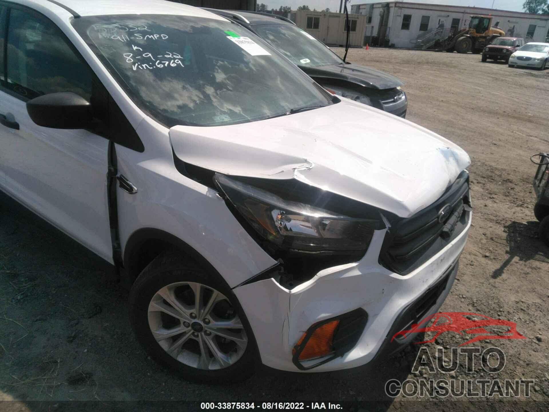 FORD ESCAPE 2018 - 1FMCU0F72JUB36769
