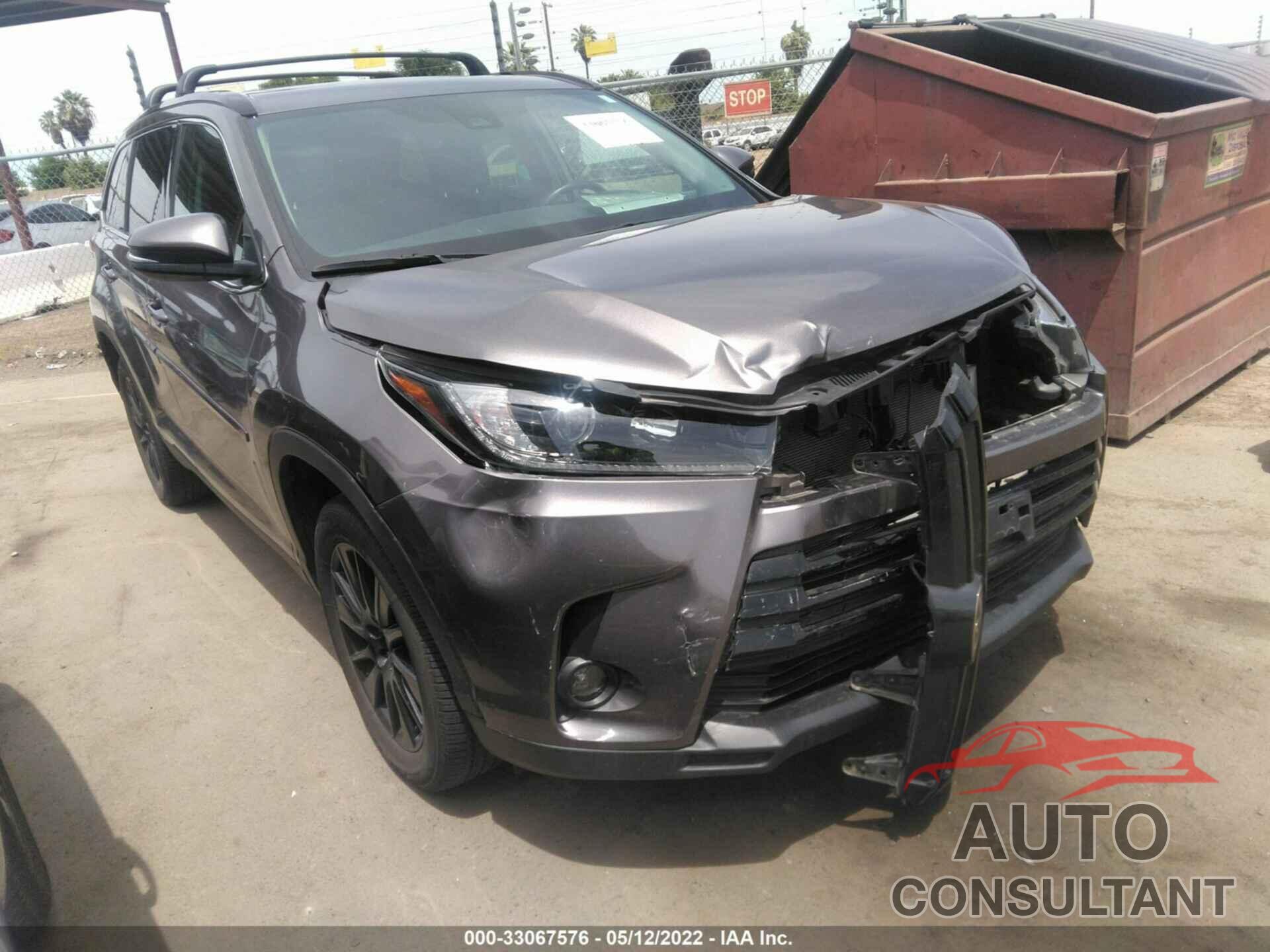 TOYOTA HIGHLANDER 2019 - 5TDKZRFH1KS300663