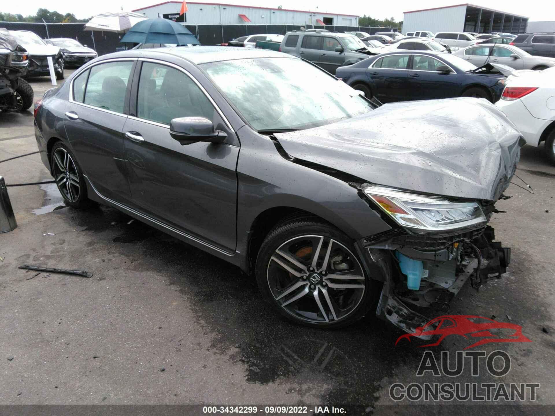 HONDA ACCORD SEDAN 2017 - 1HGCR3F94HA010192