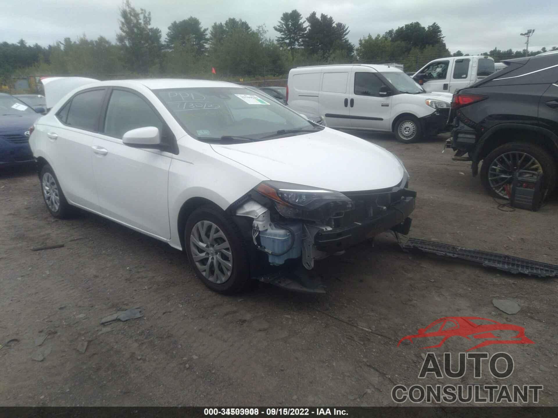 TOYOTA COROLLA 2018 - 2T1BURHE7JC040360