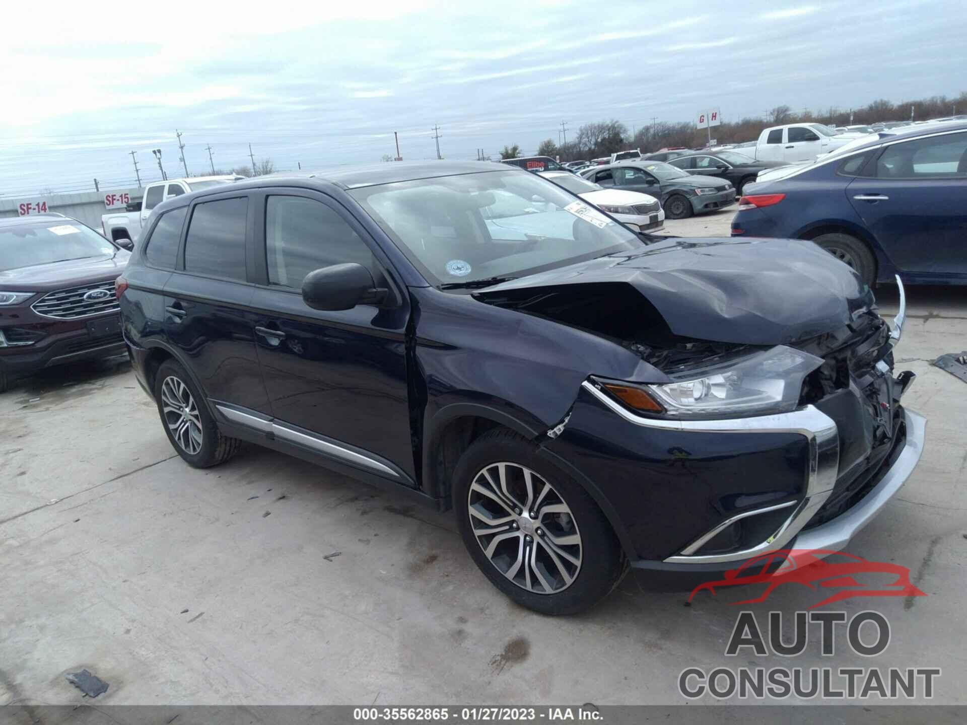 MITSUBISHI OUTLANDER 2018 - JA4AD2A39JZ021563