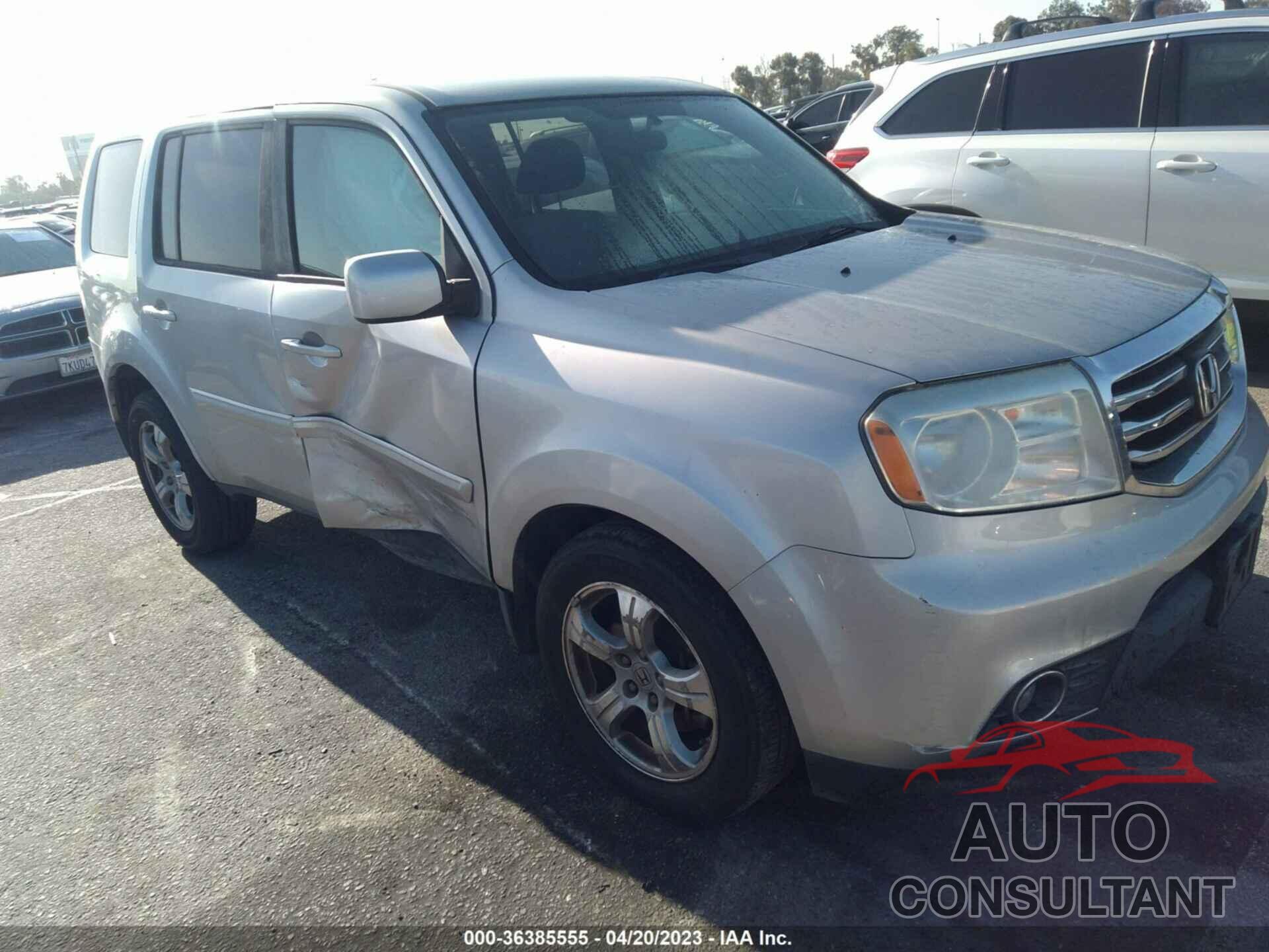 HONDA PILOT 2015 - 5FNYF3H48FB009355
