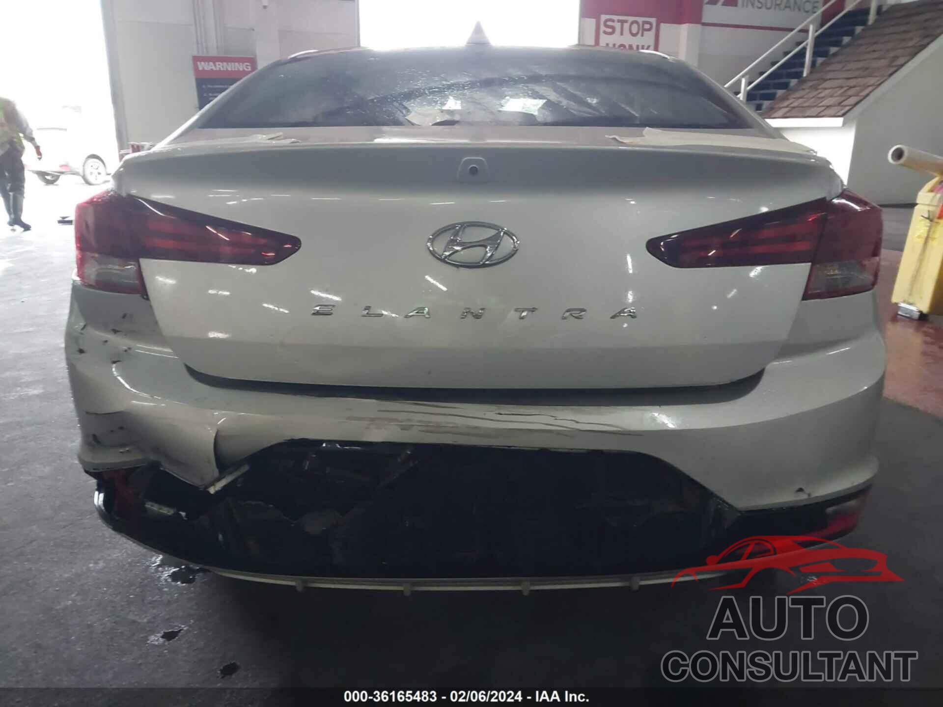 HYUNDAI ELANTRA 2020 - 5NPD84LF5LH500762