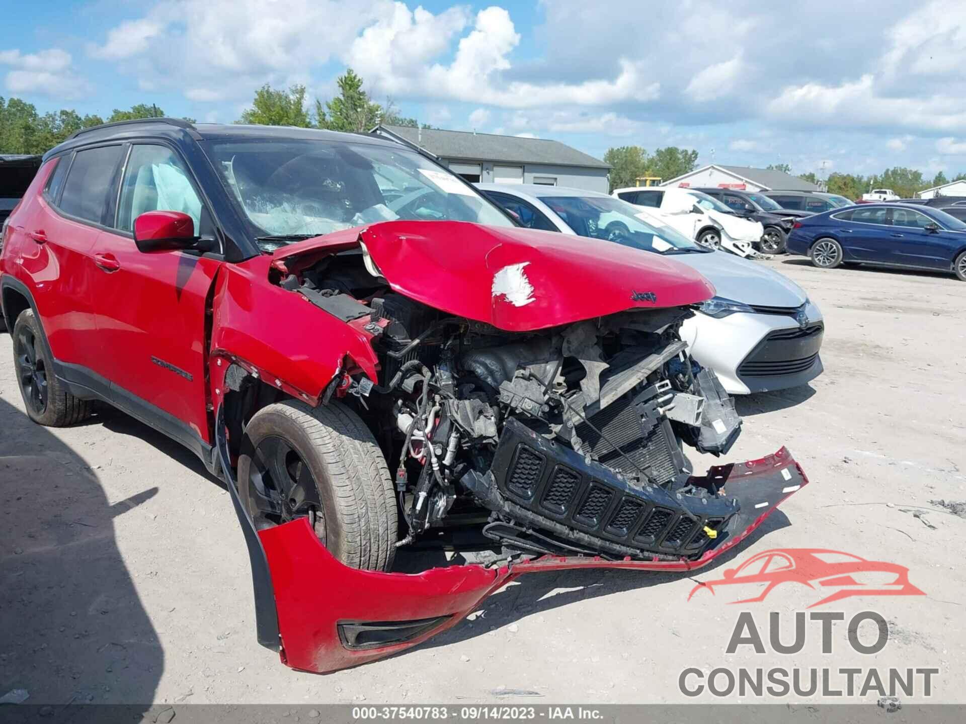 JEEP COMPASS 2018 - 3C4NJDBB4JT492898