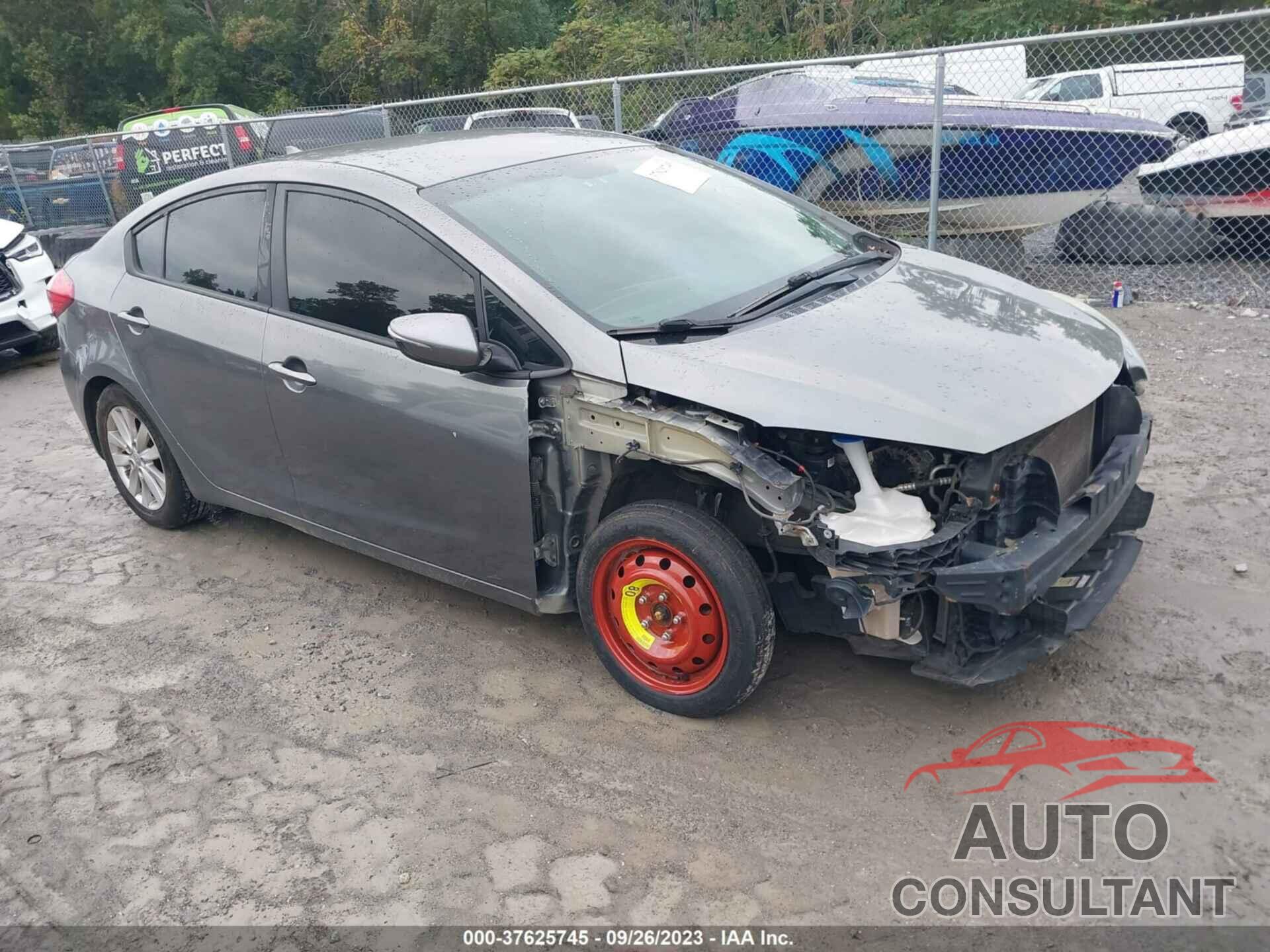 KIA FORTE 2016 - KNAFX4A68G5508839