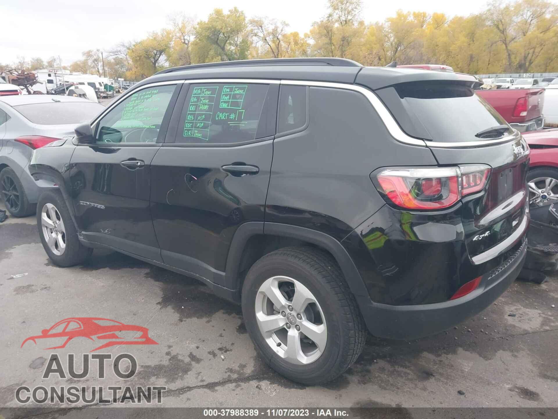 JEEP COMPASS 2018 - 3C4NJDBB0JT456142