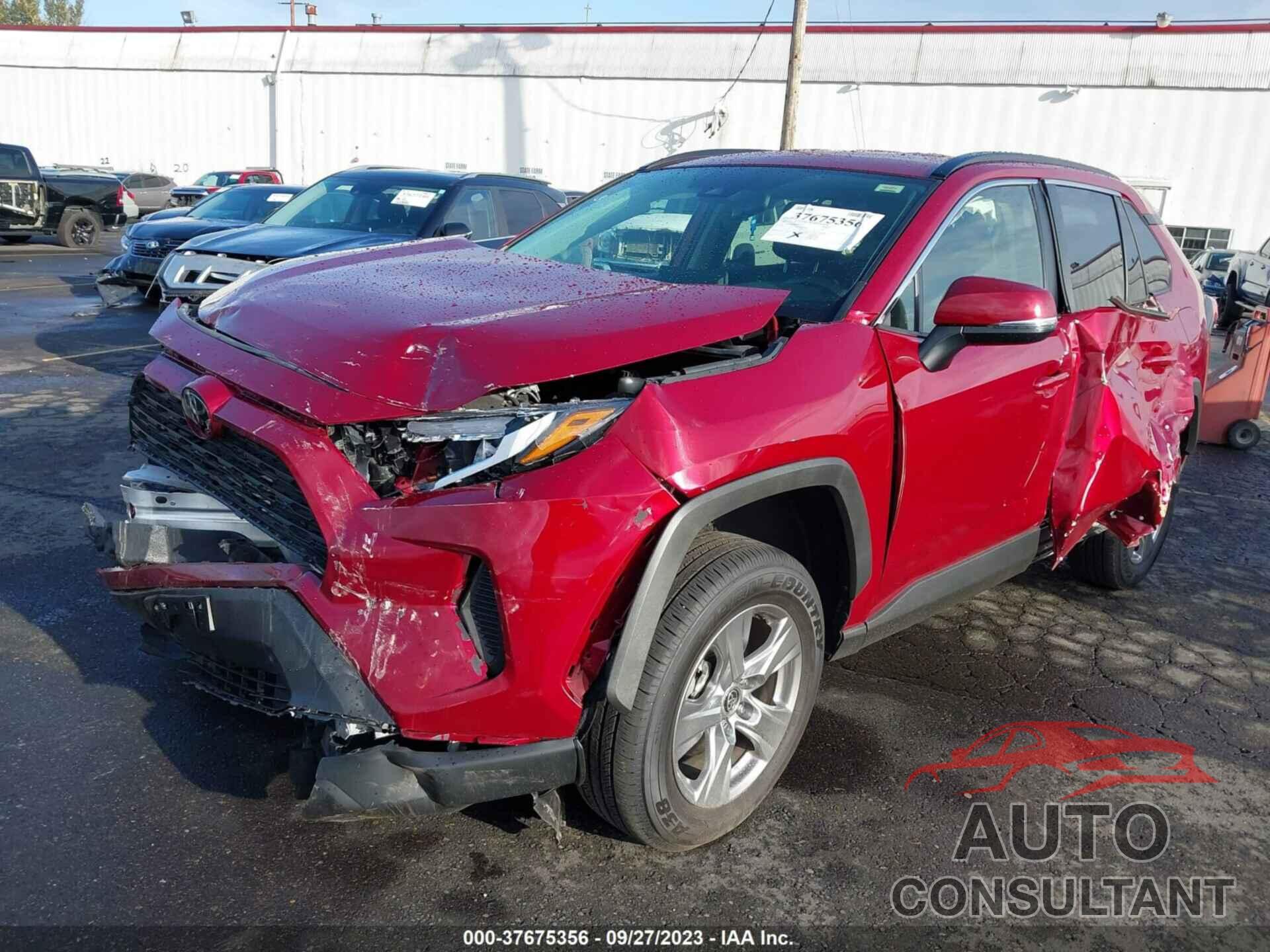 TOYOTA RAV4 2023 - JTMP1RFV0PD093303