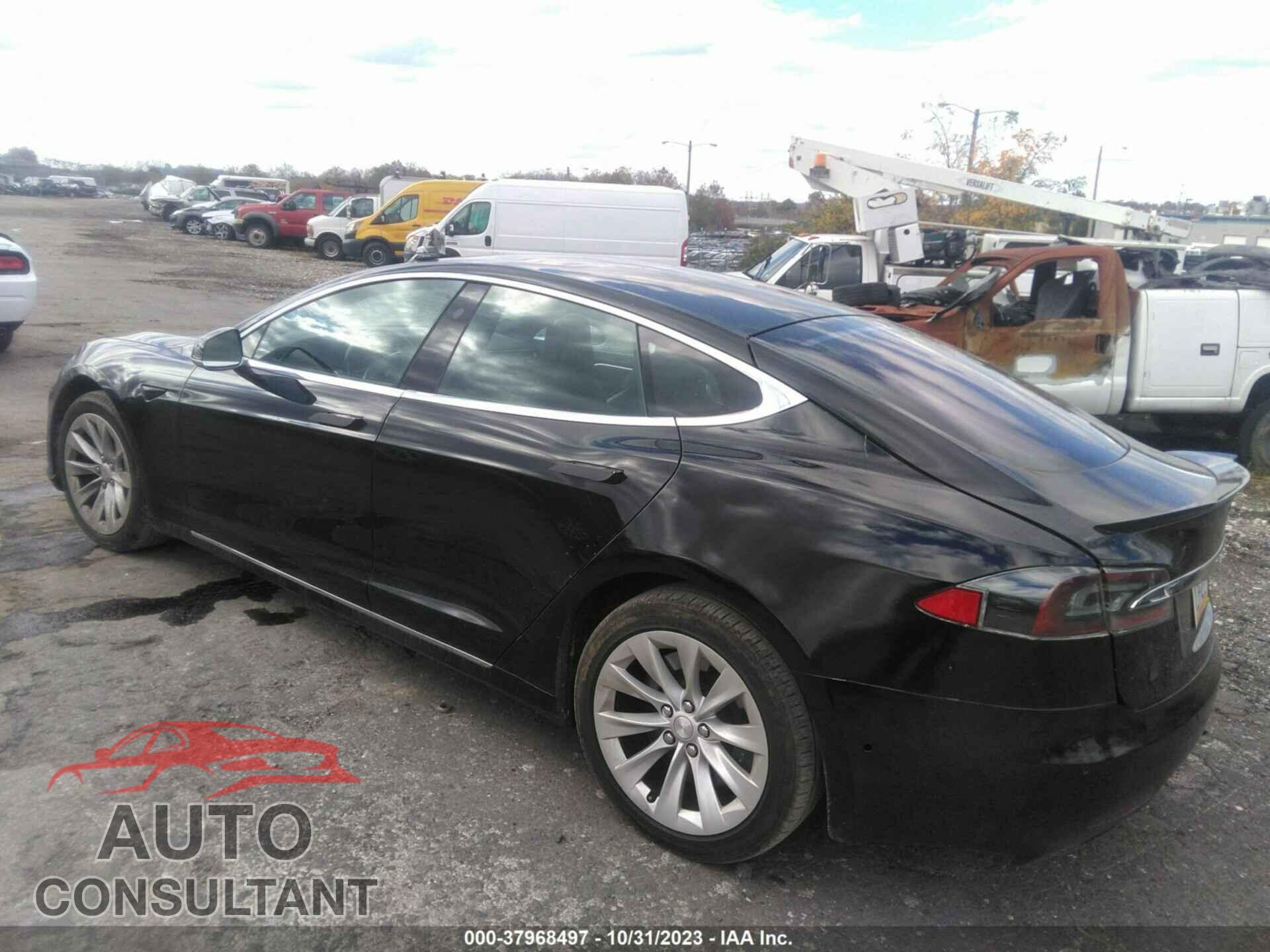TESLA MODEL S 2017 - 5YJSA1E1XHF201091