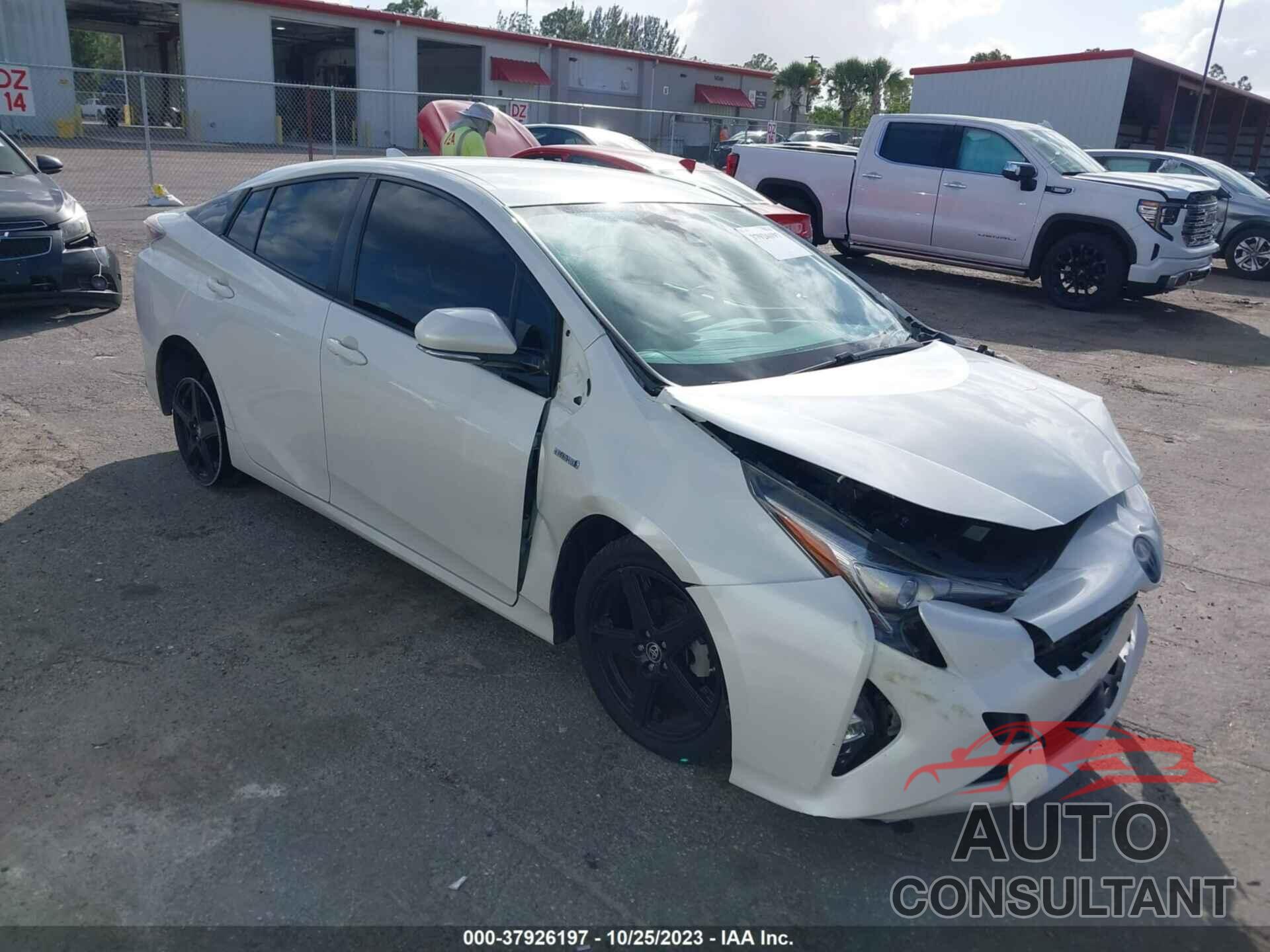 TOYOTA PRIUS 2016 - JTDKARFU6G3013753