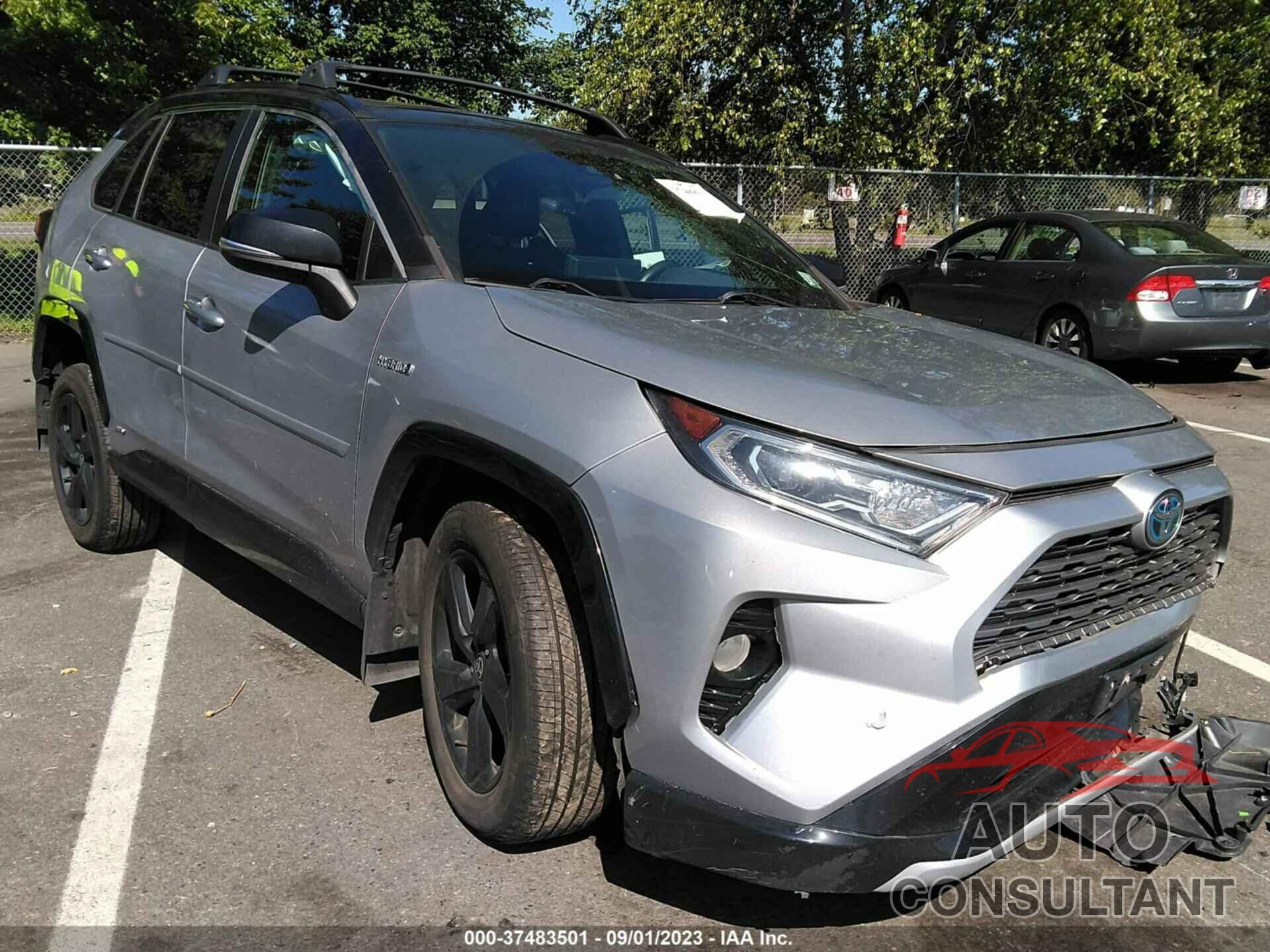 TOYOTA RAV4 2021 - 2T3E6RFV1MW018102