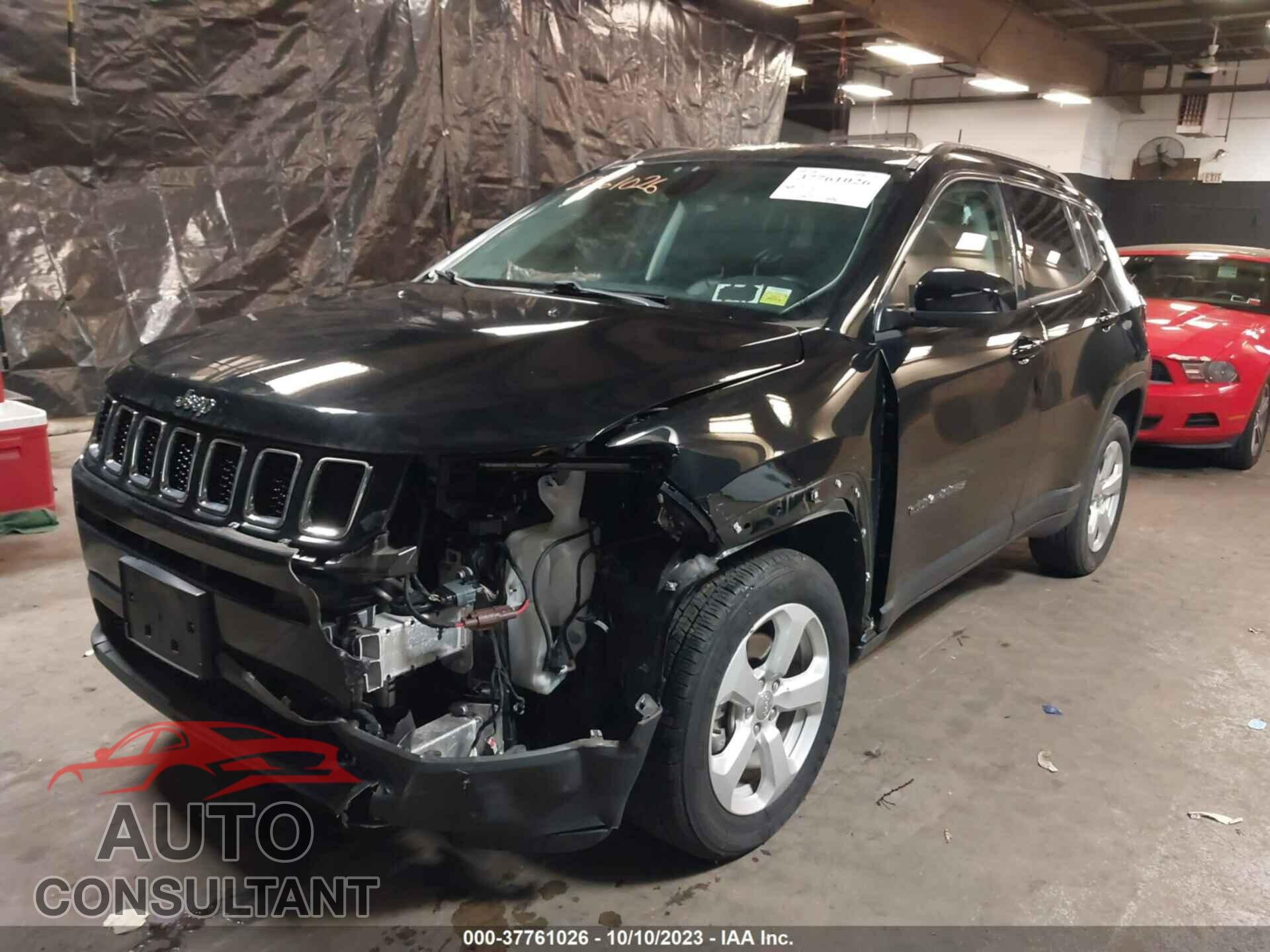 JEEP COMPASS 2020 - 3C4NJDBB9LT100467