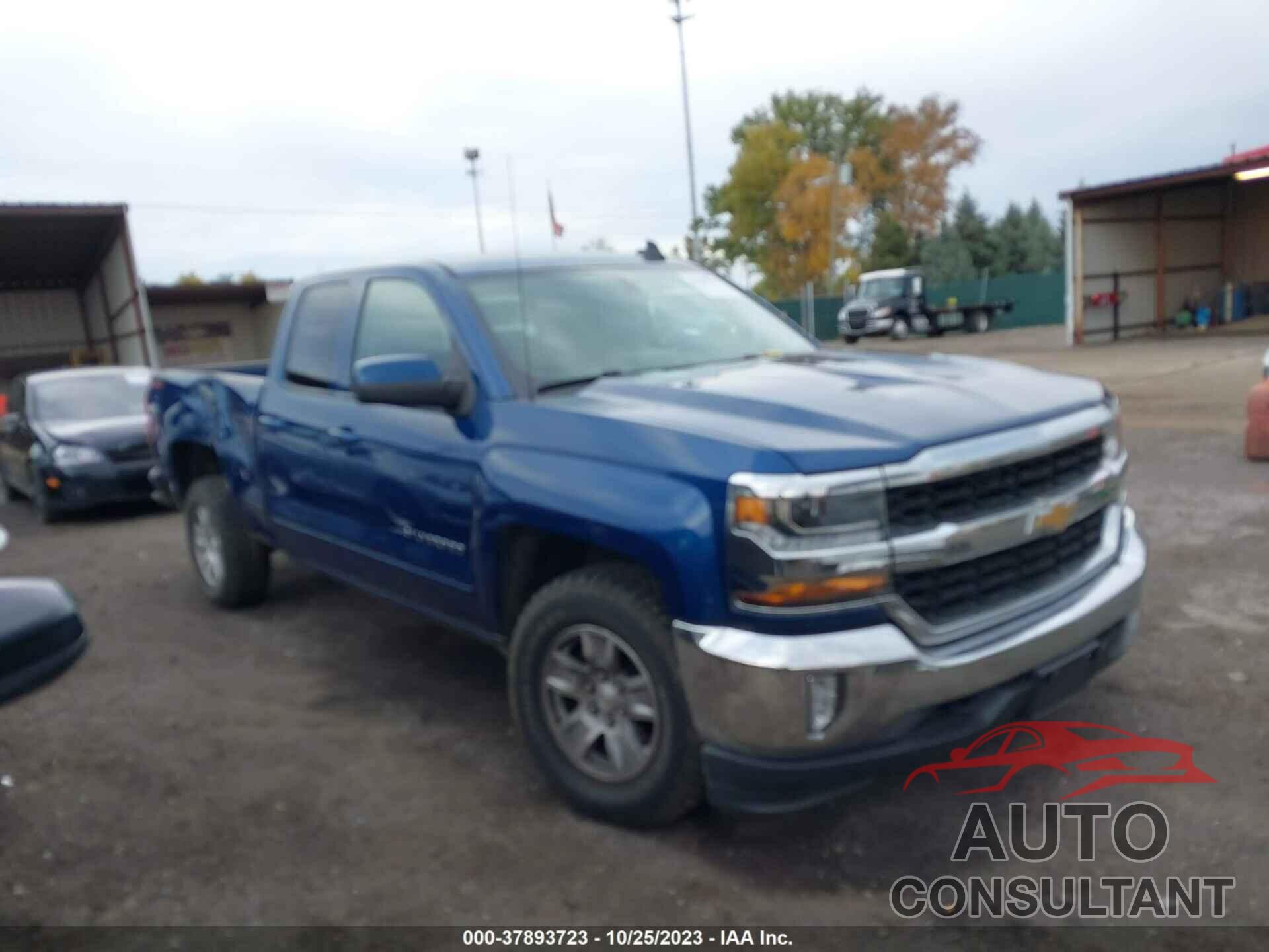 CHEVROLET SILVERADO 1500 2018 - 1GCVKREC8JZ234472