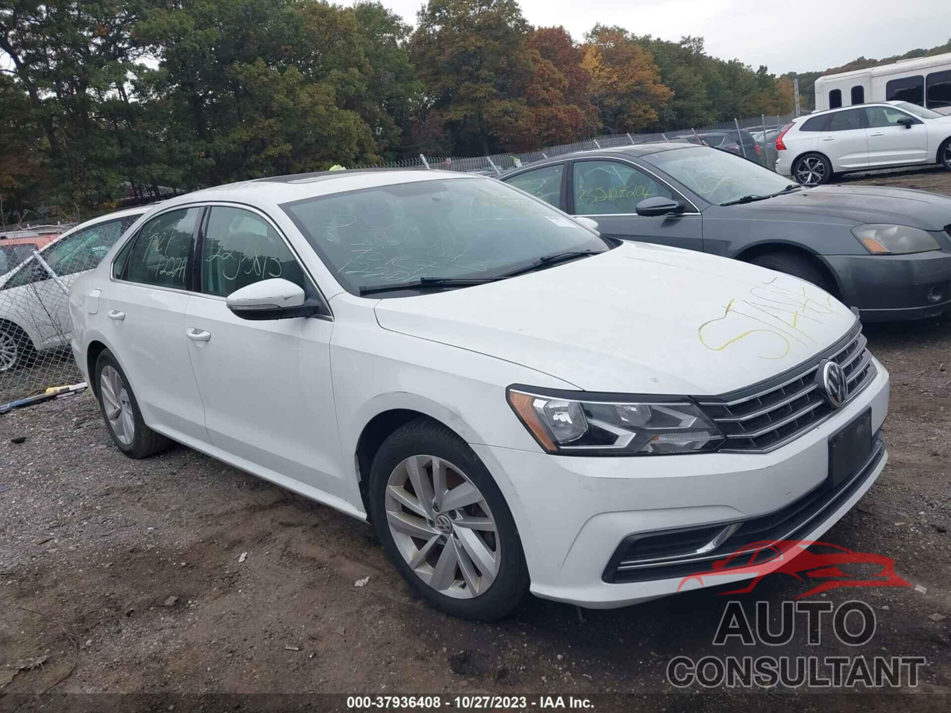 VOLKSWAGEN PASSAT 2018 - 1VWBA7A37JC018578