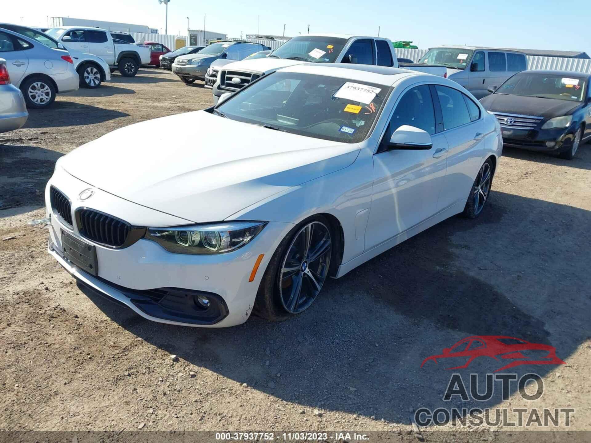 BMW 4 SERIES 2018 - WBA4J1C57JBG77029