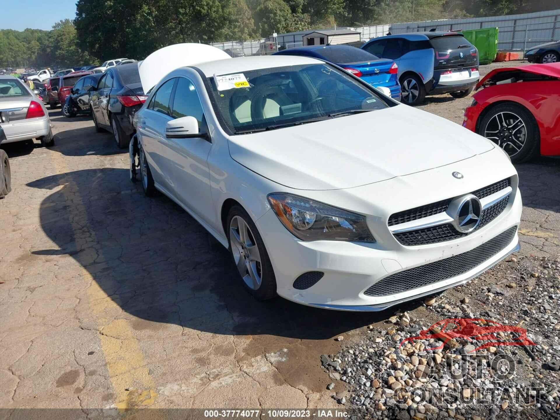 MERCEDES-BENZ CLA 250 2017 - WDDSJ4EB5HN430246