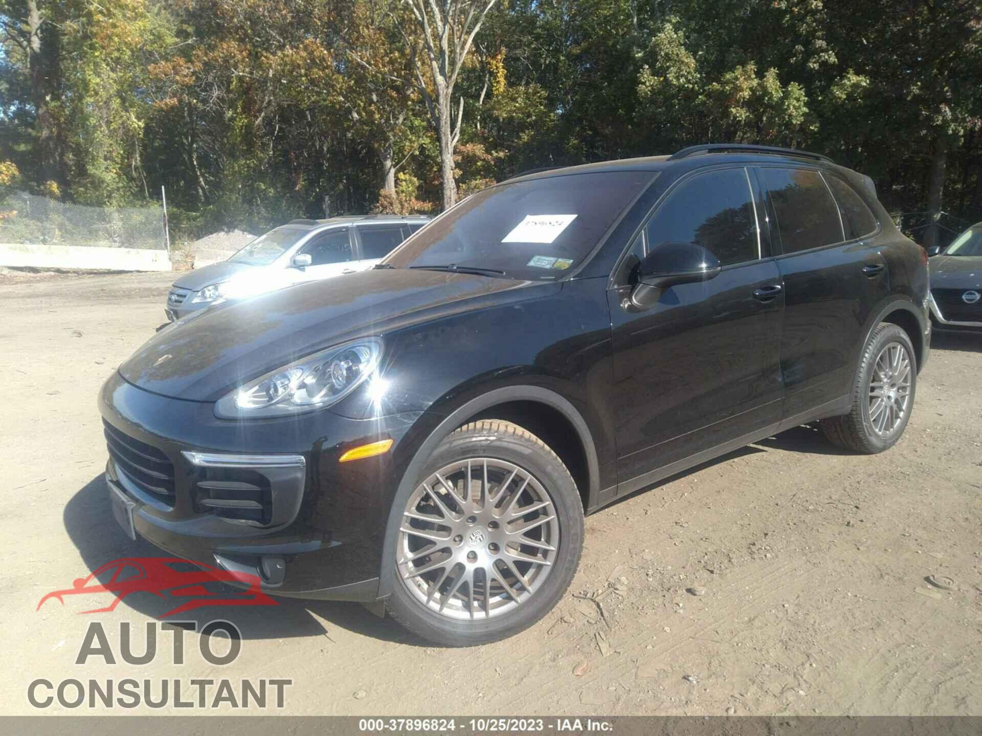 PORSCHE CAYENNE 2016 - WP1AA2A23GKA15182