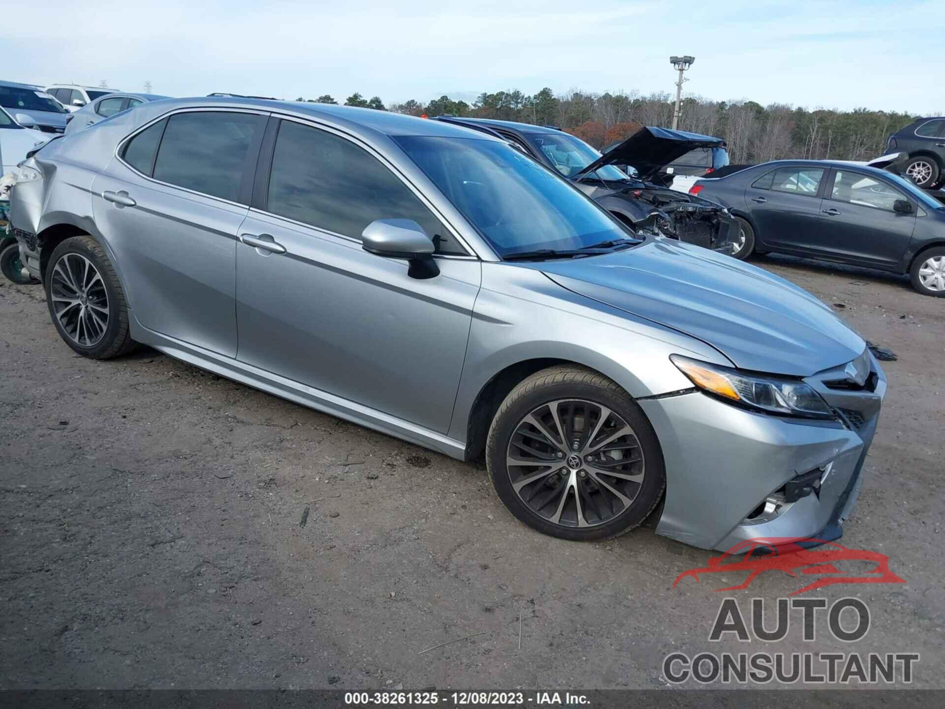 TOYOTA CAMRY 2020 - 4T1G11AK8LU978000