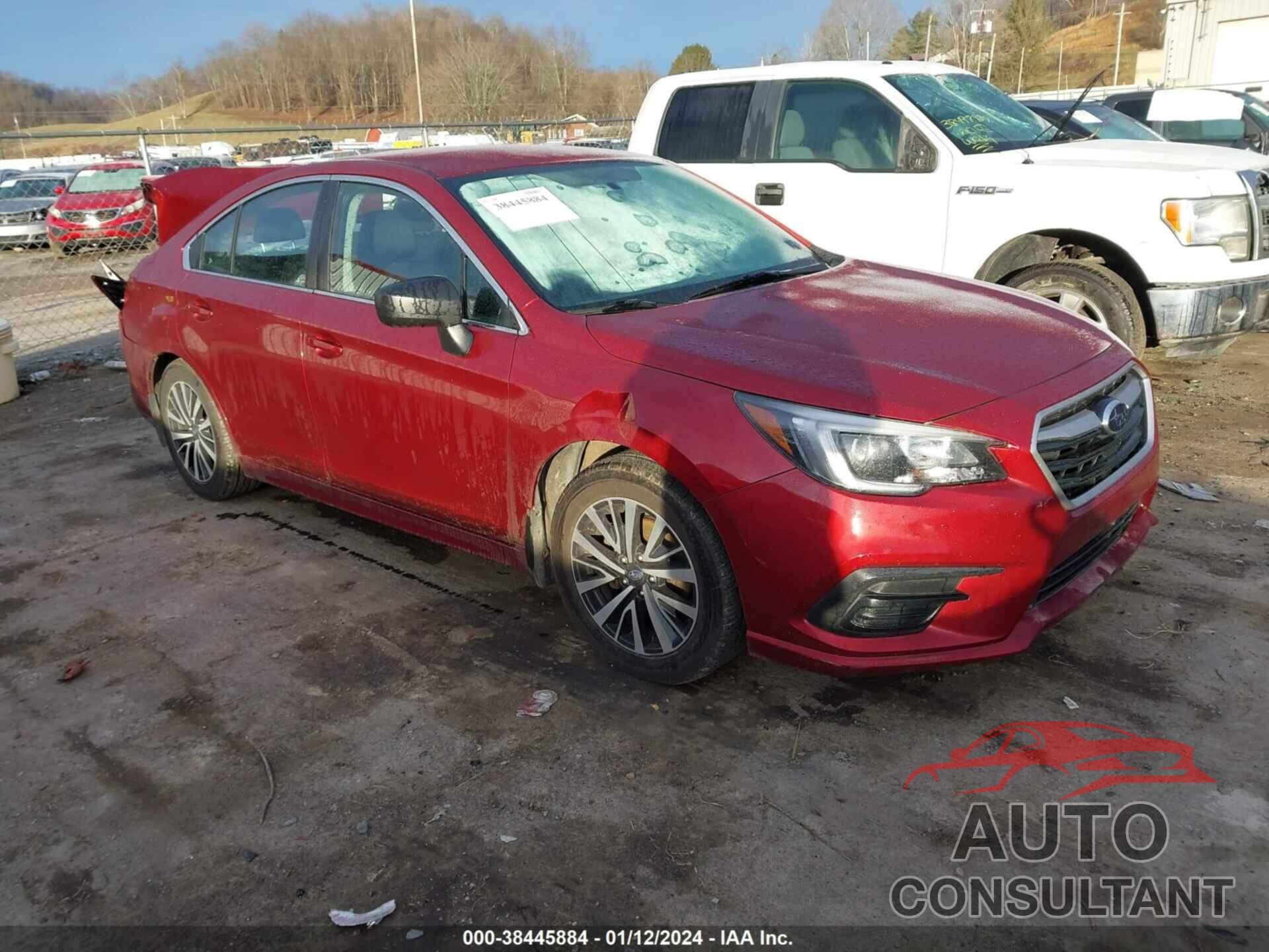 SUBARU LEGACY 2018 - 4S3BNAB64J3011777