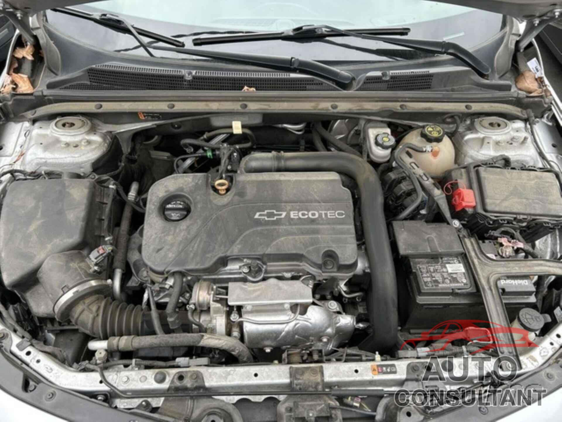 CHEVROLET MALIBU 2018 - 1G1ZD5ST3JF159716