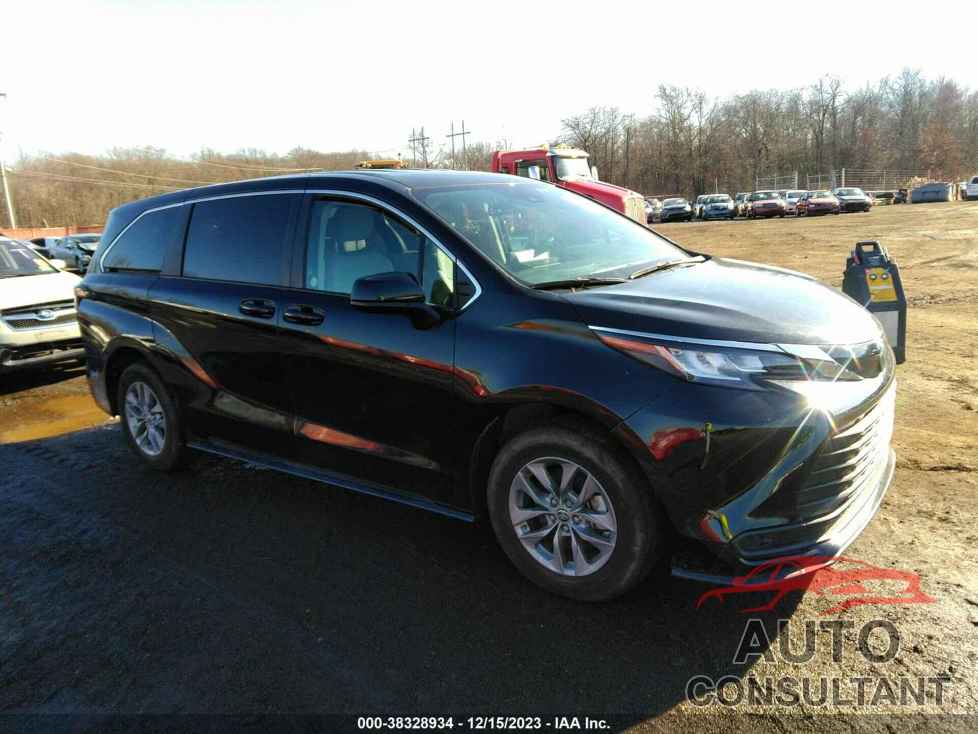 TOYOTA SIENNA 2022 - 5TDKRKECXNS110376