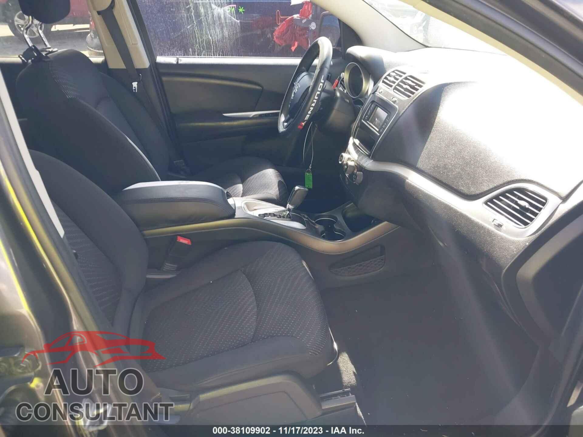 DODGE JOURNEY 2015 - 3C4PDCBG5FT696929