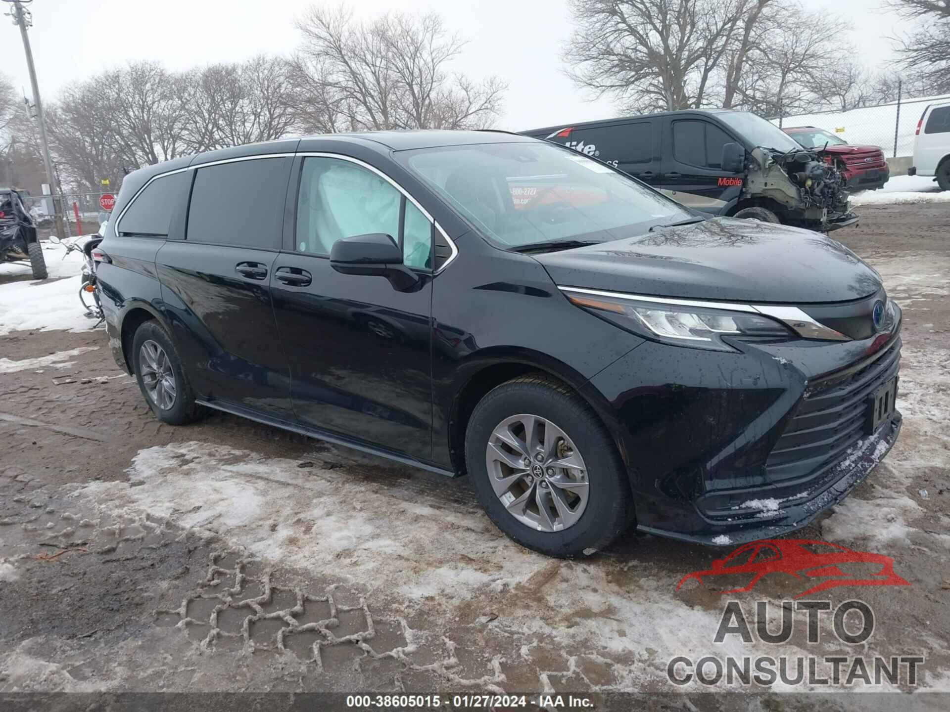 TOYOTA SIENNA 2022 - 5TDKRKEC1NS101985