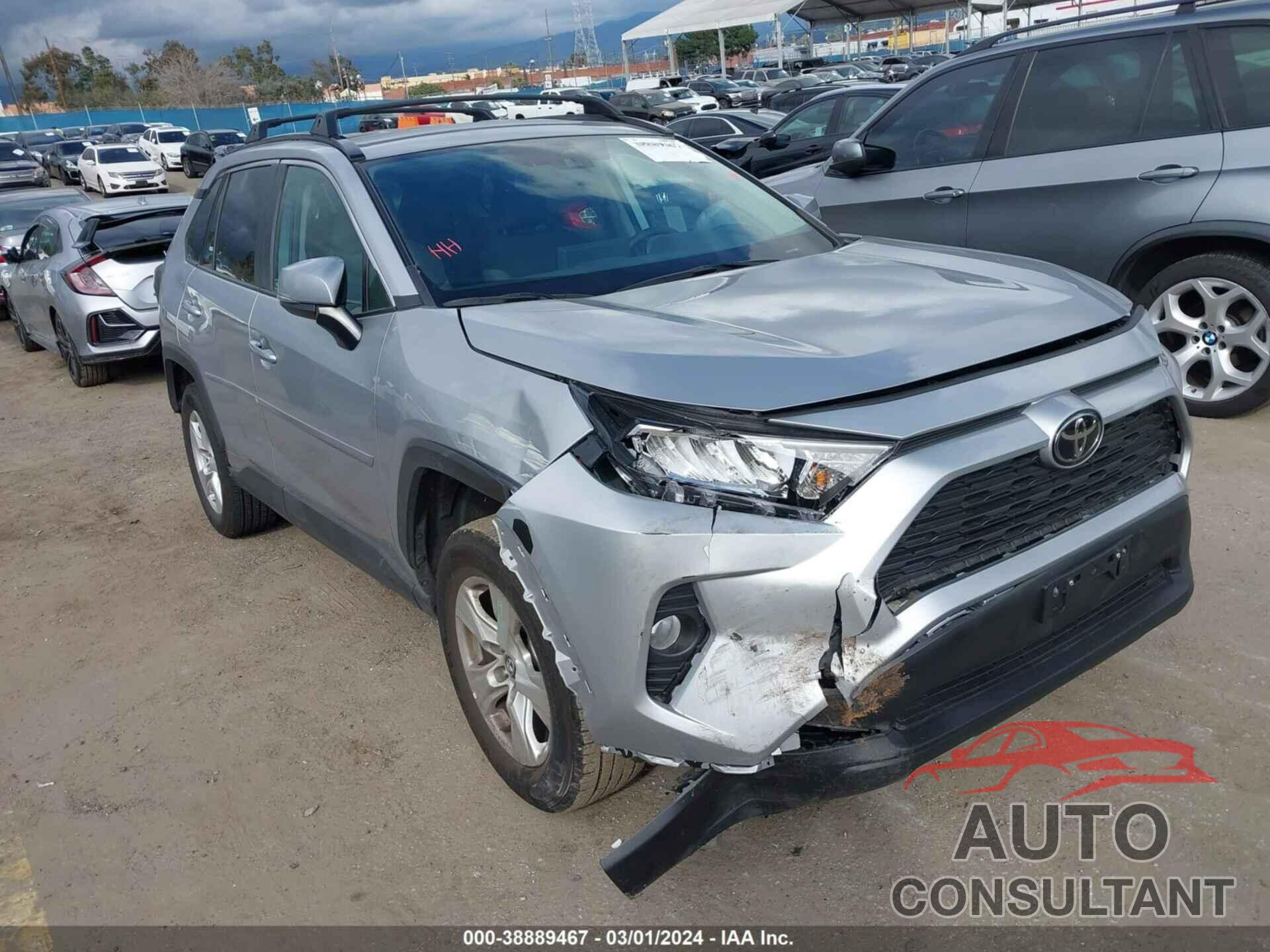 TOYOTA RAV4 2020 - 2T3W1RFV2LW101930