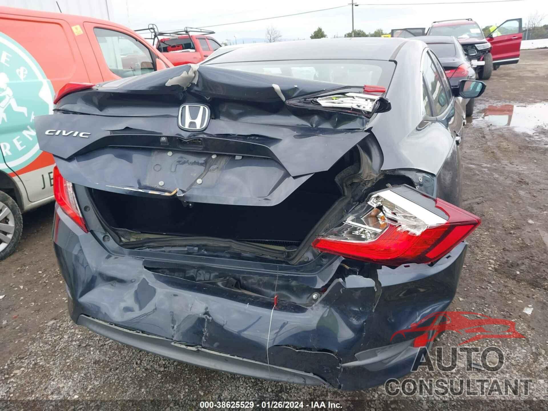 HONDA CIVIC 2018 - 2HGFC2F61JH576400