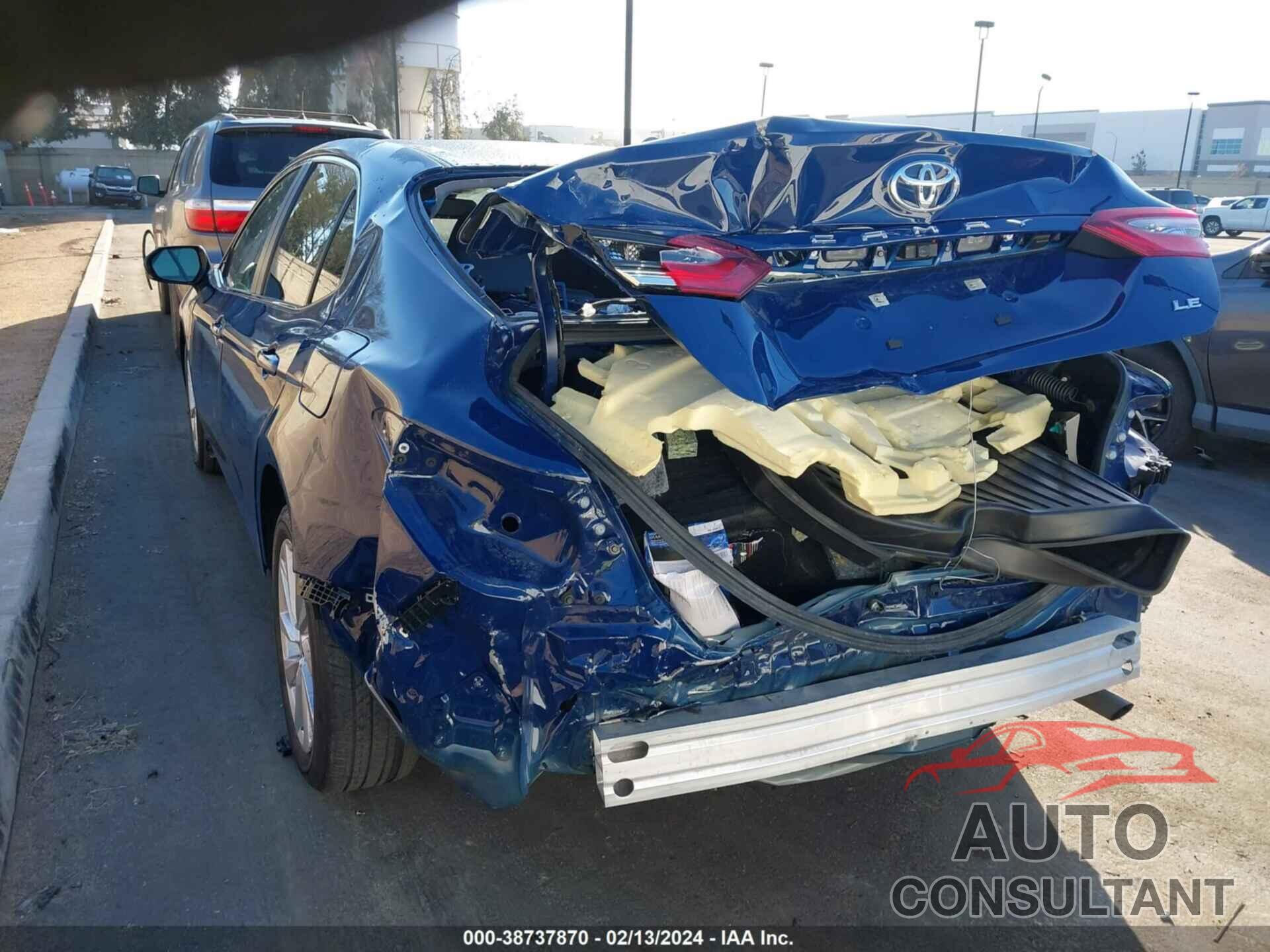 TOYOTA CAMRY 2023 - 4T1R11AK2PU137174