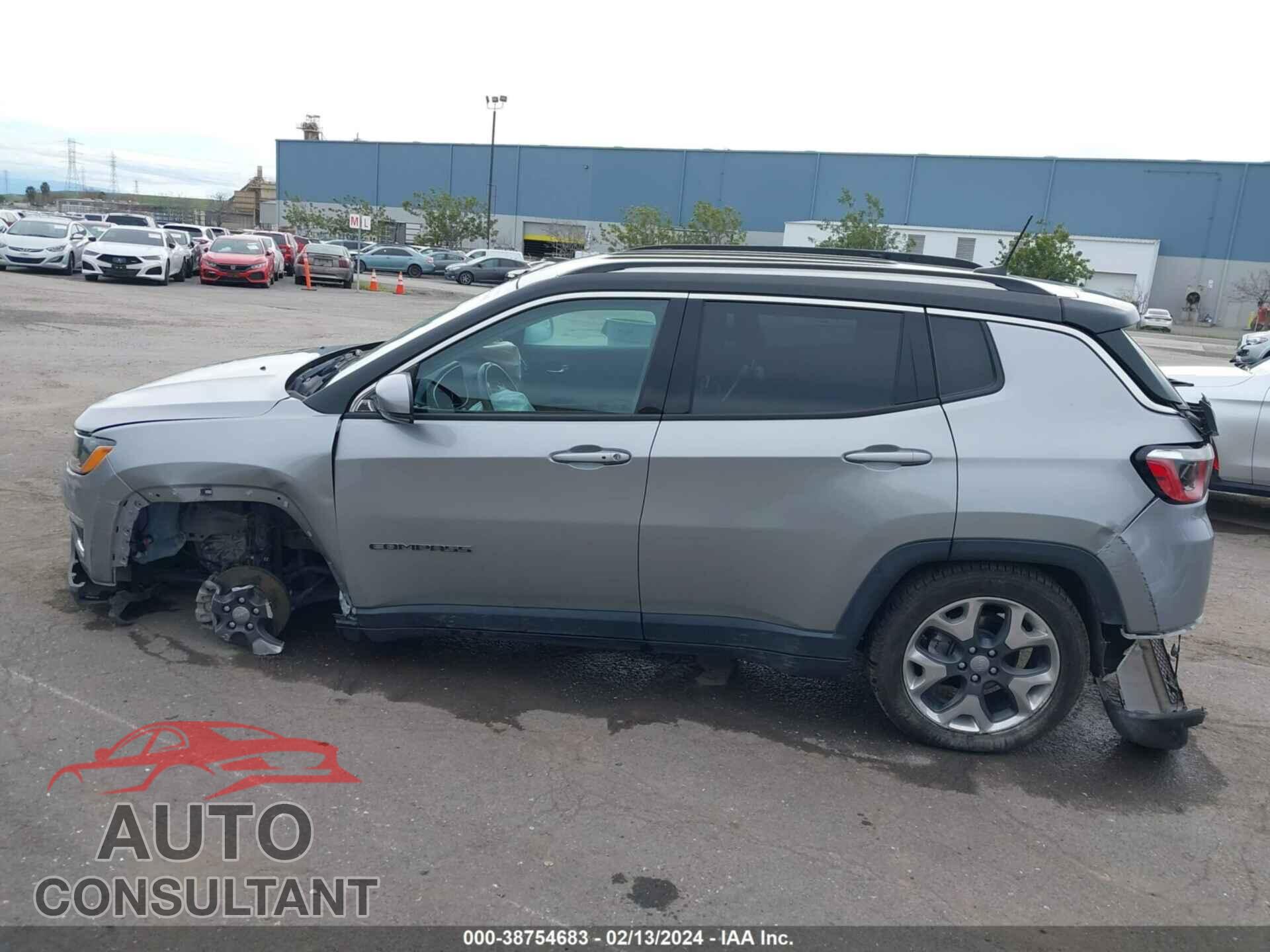 JEEP COMPASS 2019 - 3C4NJCCB1KT749123