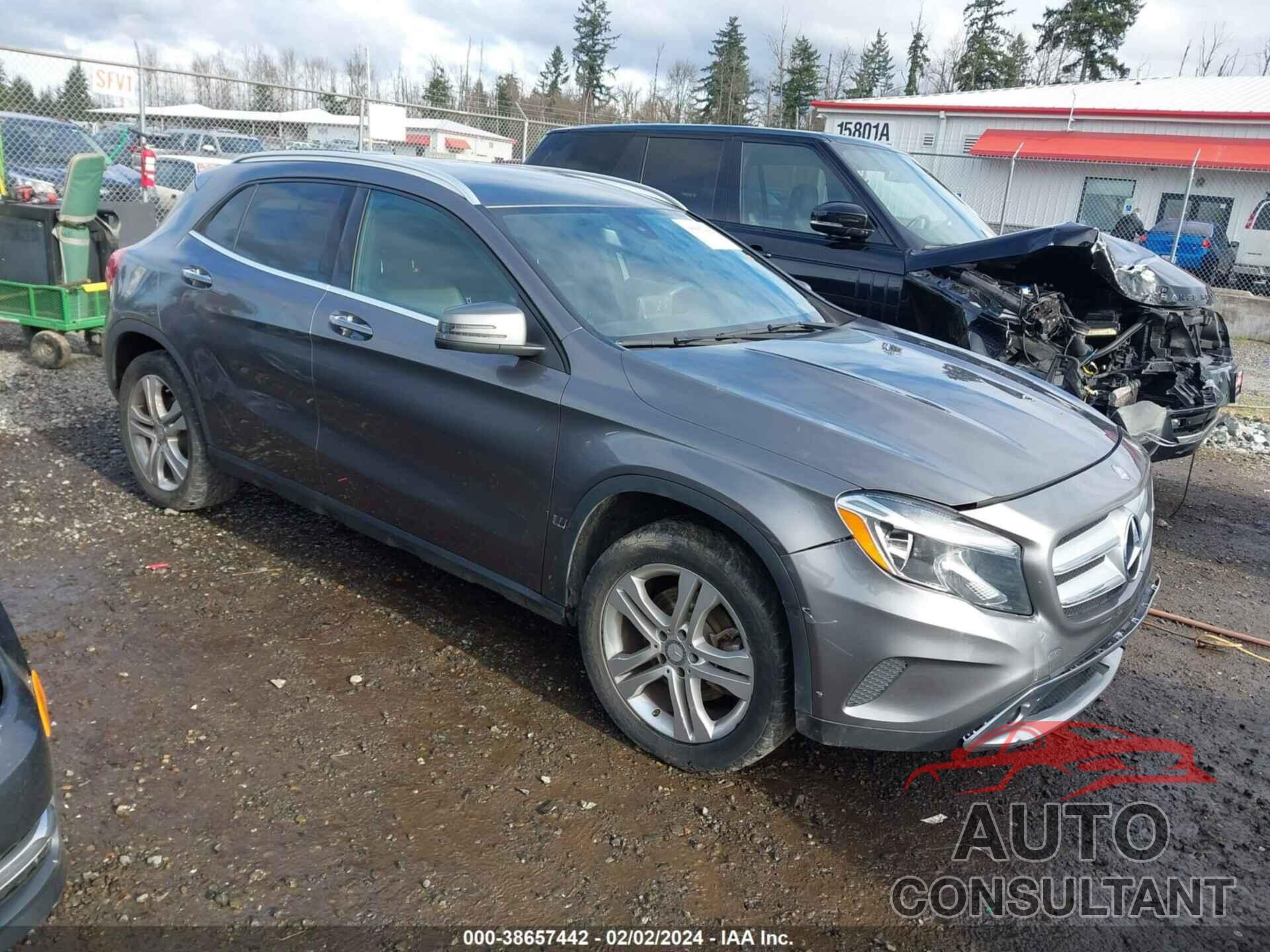 MERCEDES-BENZ GLA 250 2017 - WDCTG4GB5HJ349002