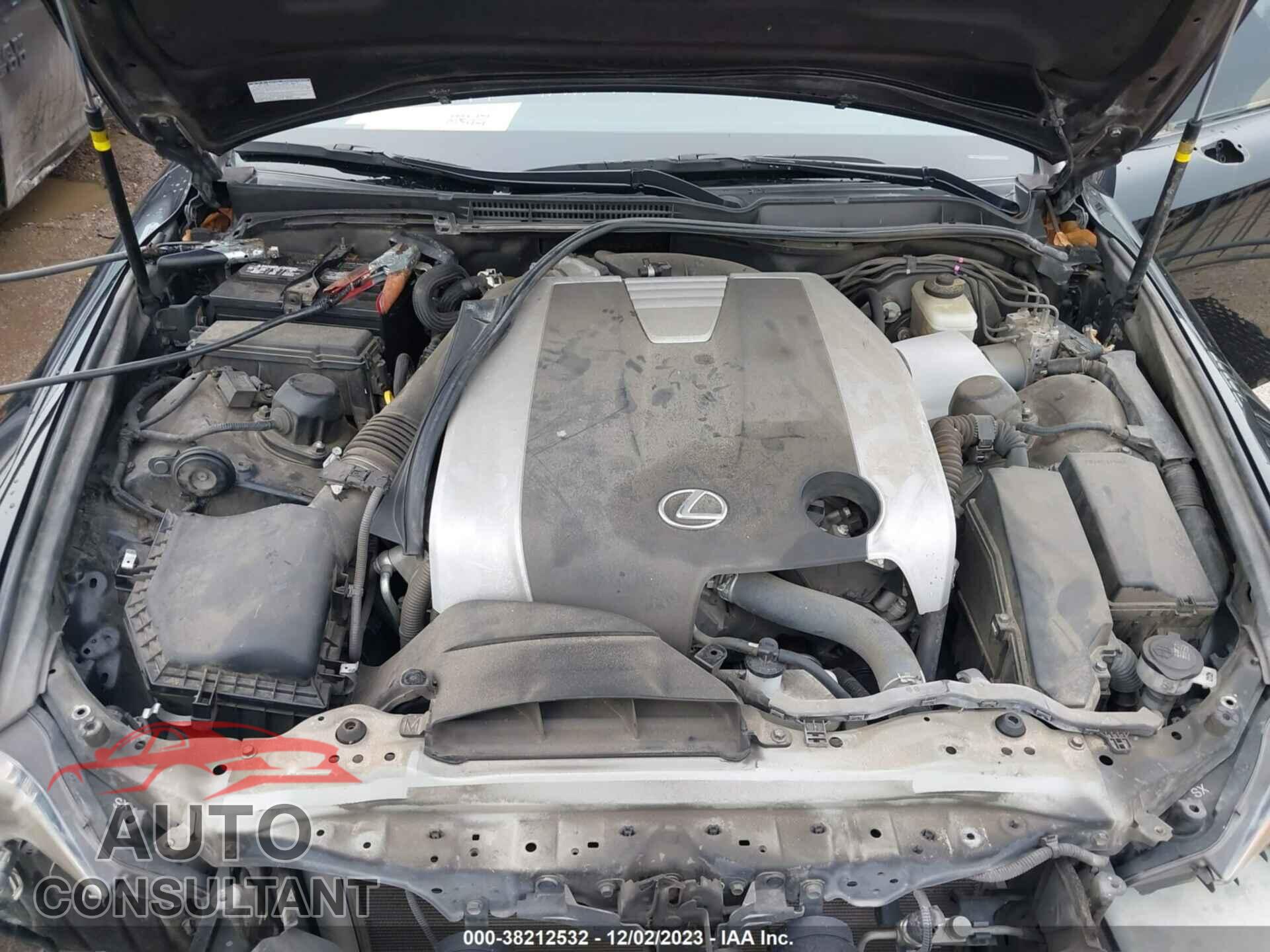 LEXUS IS 2014 - JTHBE1D27E5001571