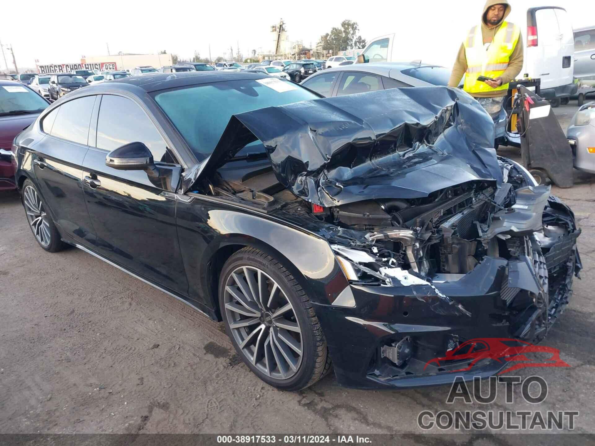 AUDI A5 SPORTBACK 2023 - WAUCBCF59PA027596